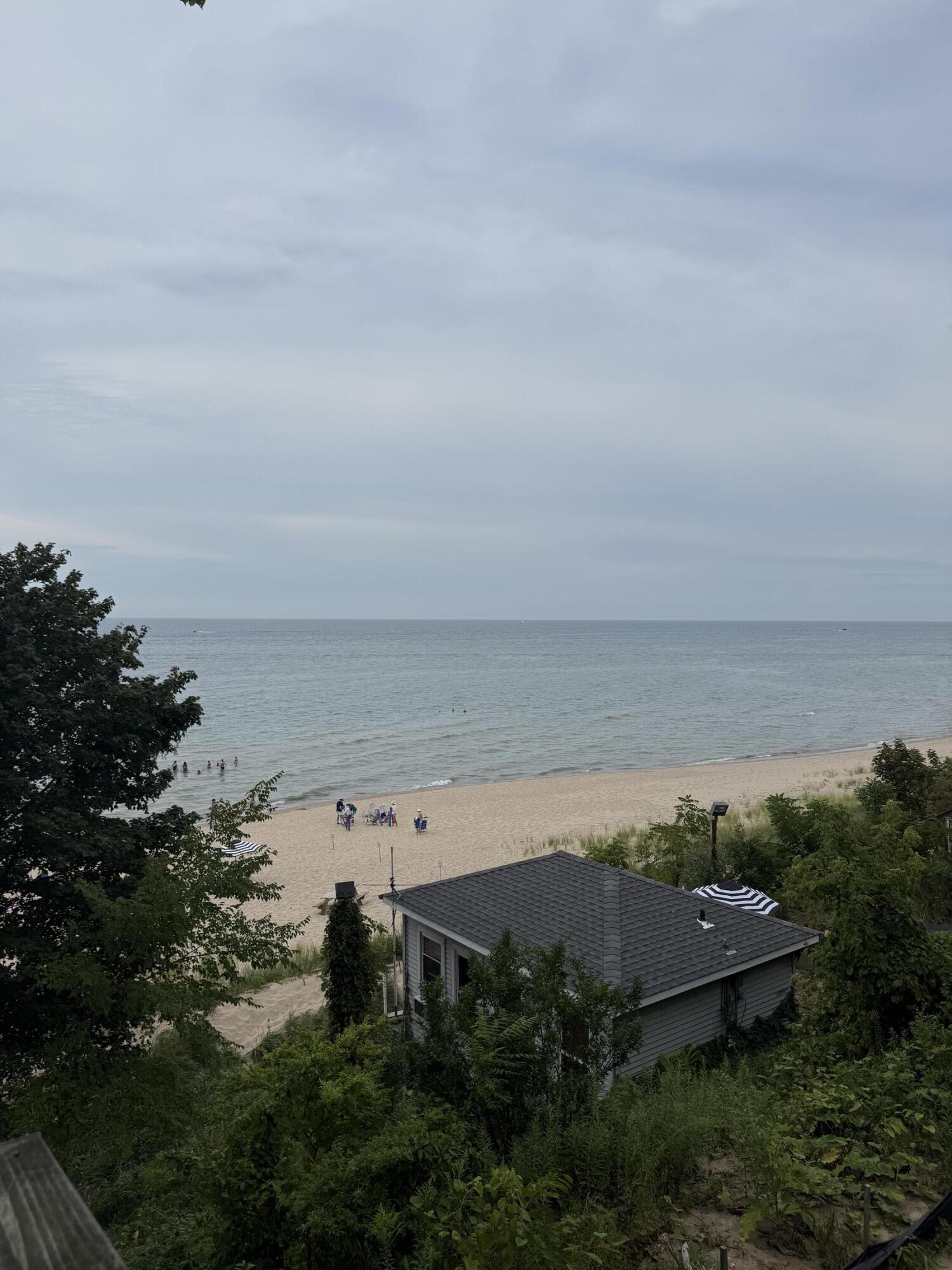 7368 Beachview Drive