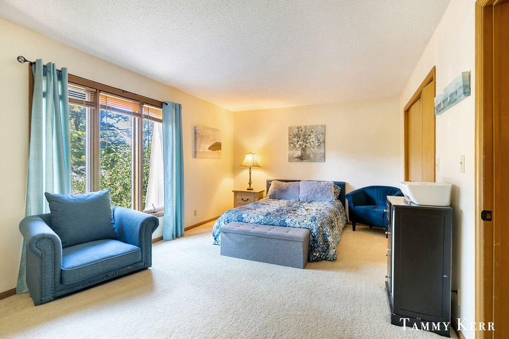 1992 S Shore Drive, 2