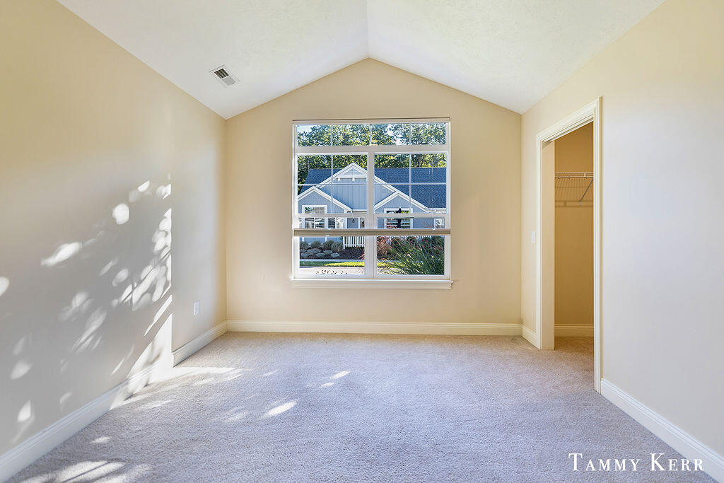 197 Janes View Drive