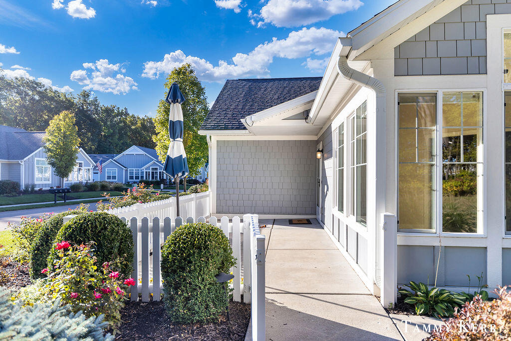 197 Janes View Drive