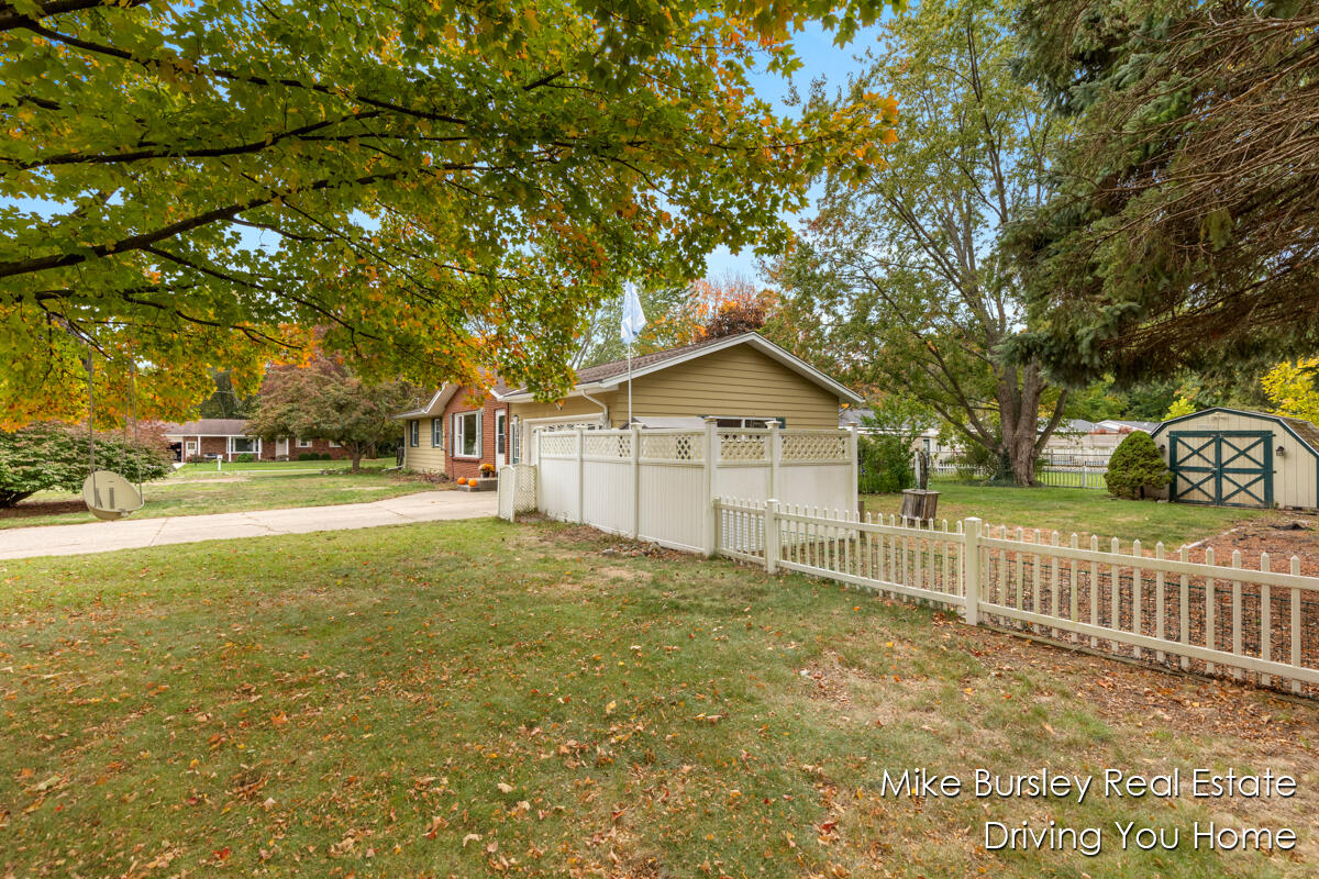 4776 Crestwood Avenue