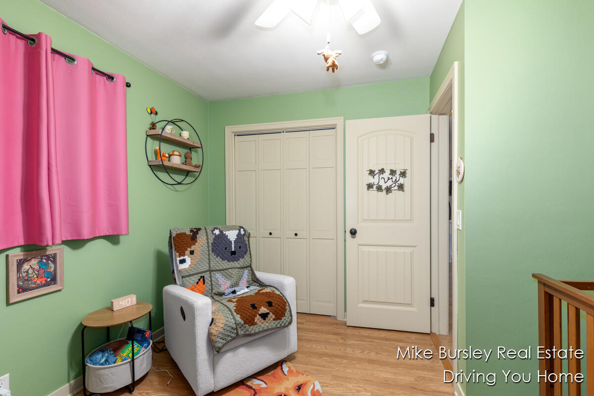 4776 Crestwood Avenue