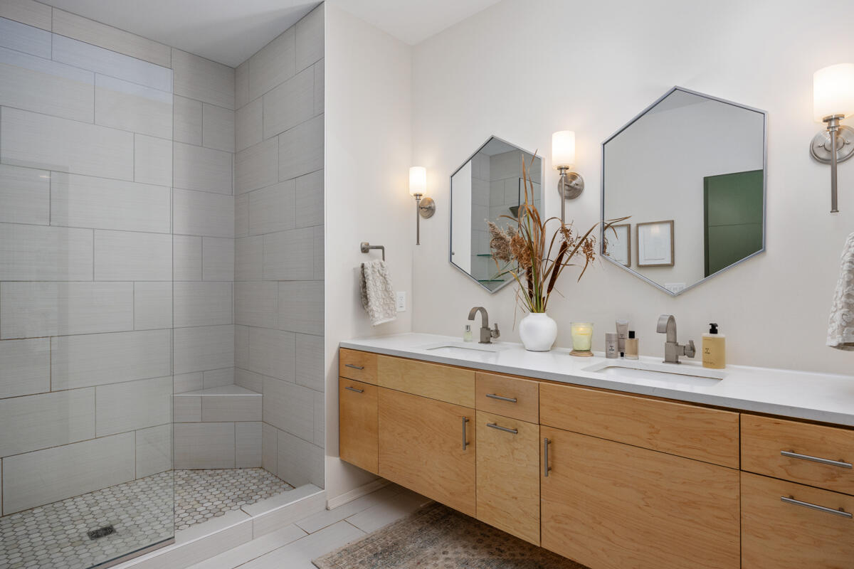 3465 Palmer Drive, Saugatuck