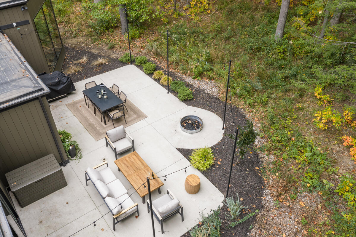 3465 Palmer Drive, Saugatuck