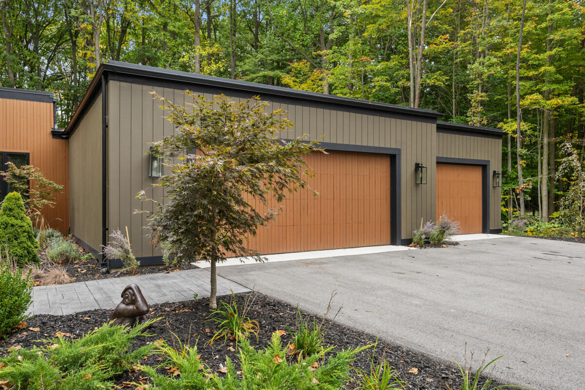 3465 Palmer Drive, Saugatuck