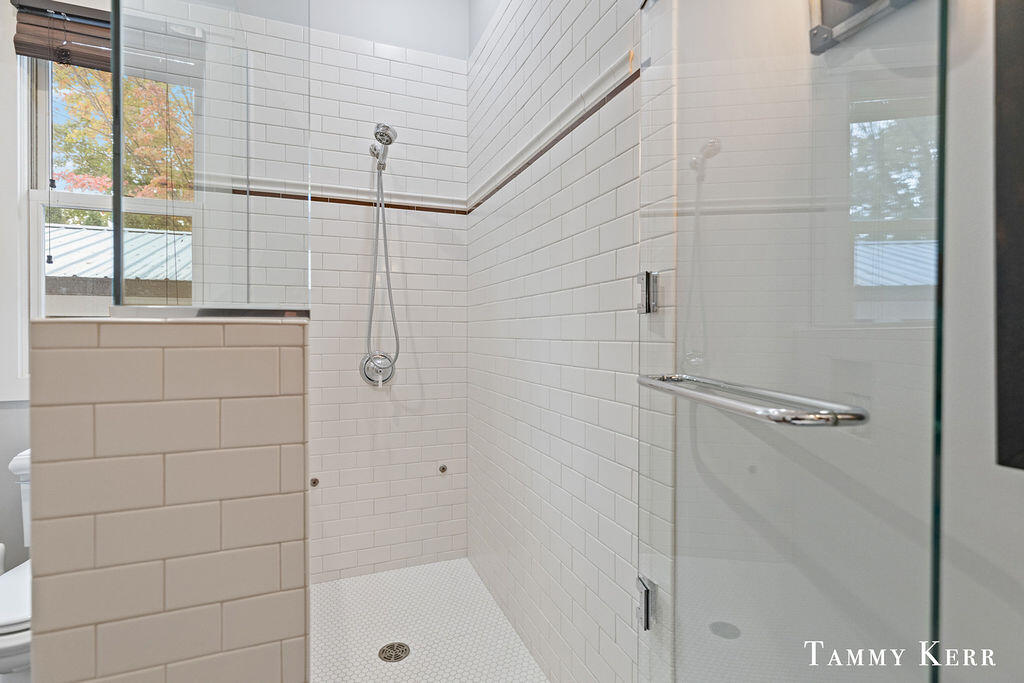 1021 Holland Street, Saugatuck