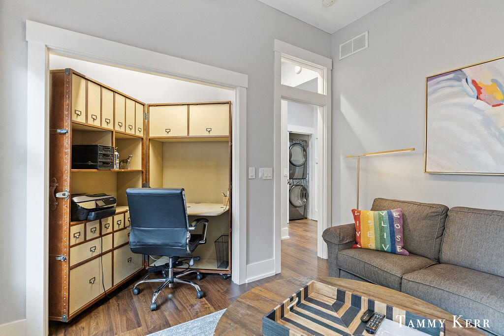 1021 Holland Street, Saugatuck