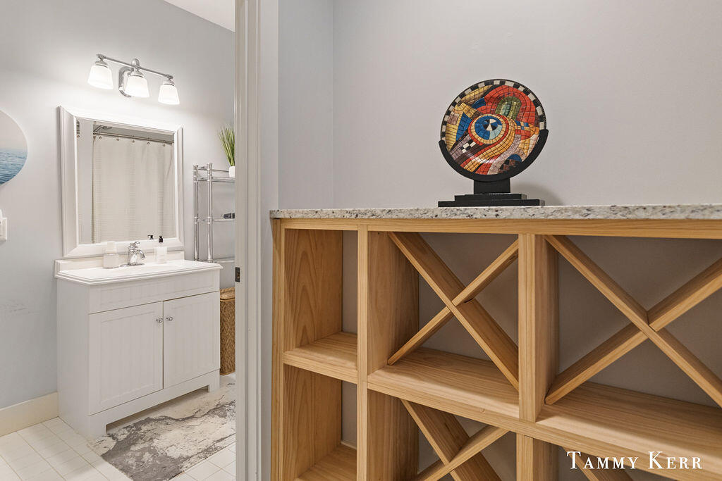 1021 Holland Street, Saugatuck