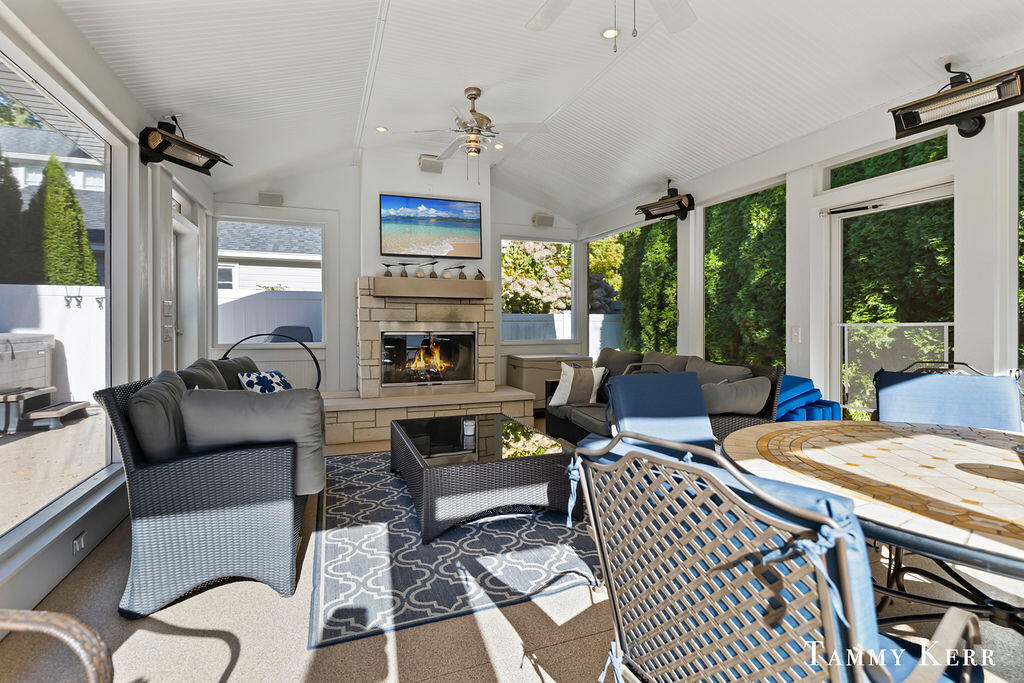 1021 Holland Street, Saugatuck