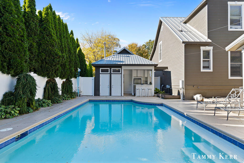 1021 Holland Street, Saugatuck