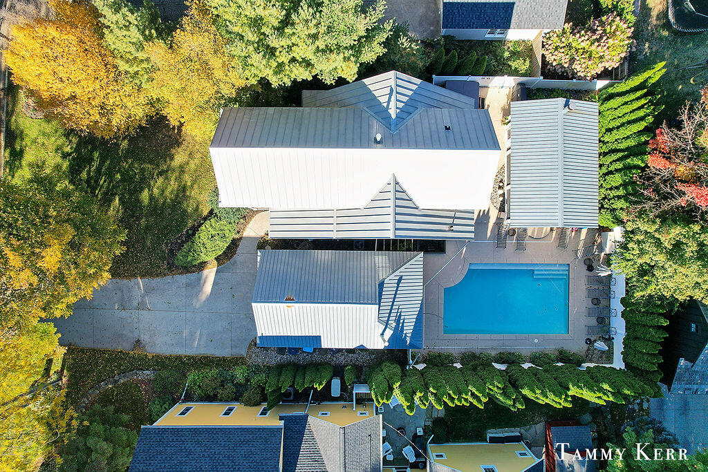 1021 Holland Street, Saugatuck