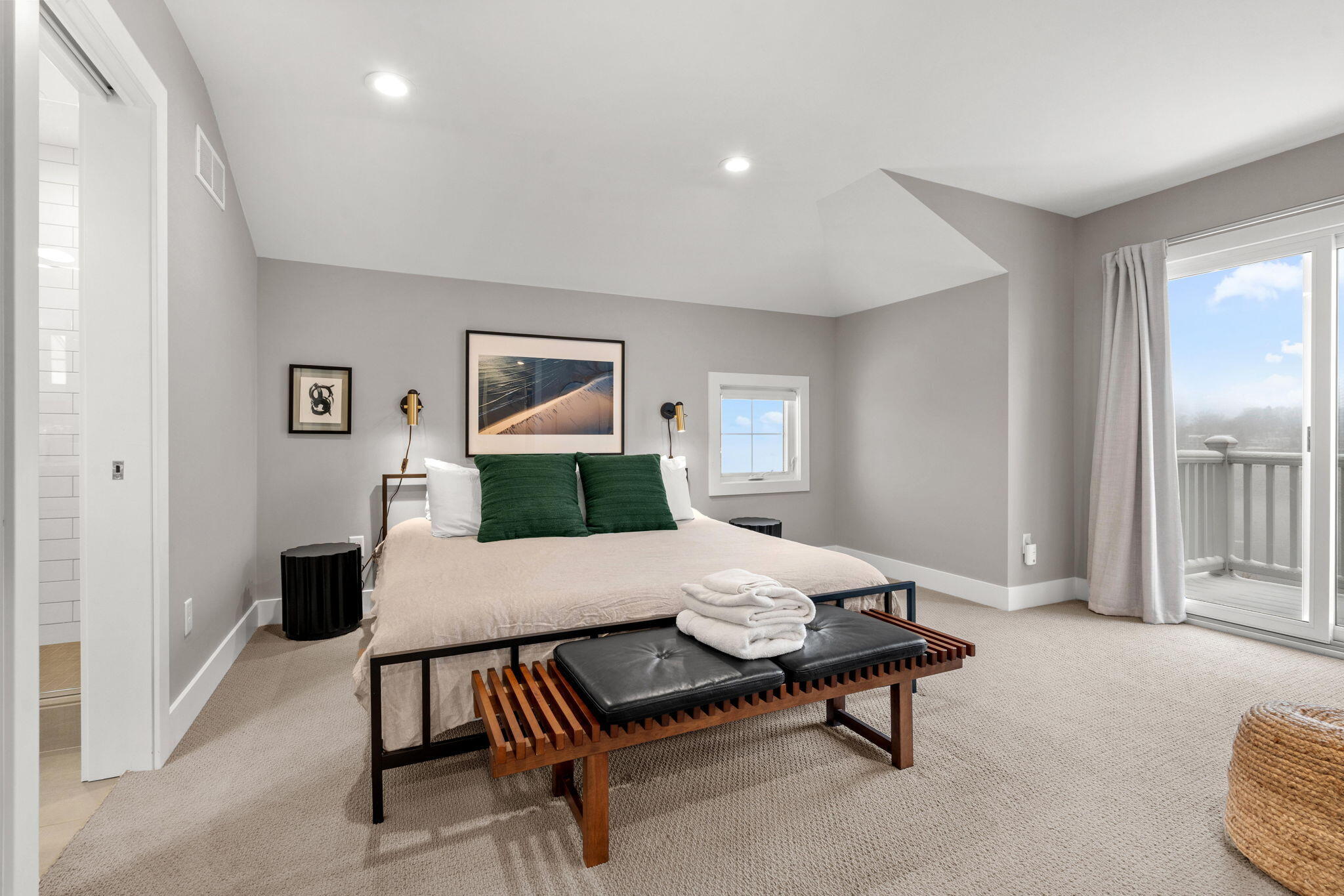 60 Swing Bridge Lane