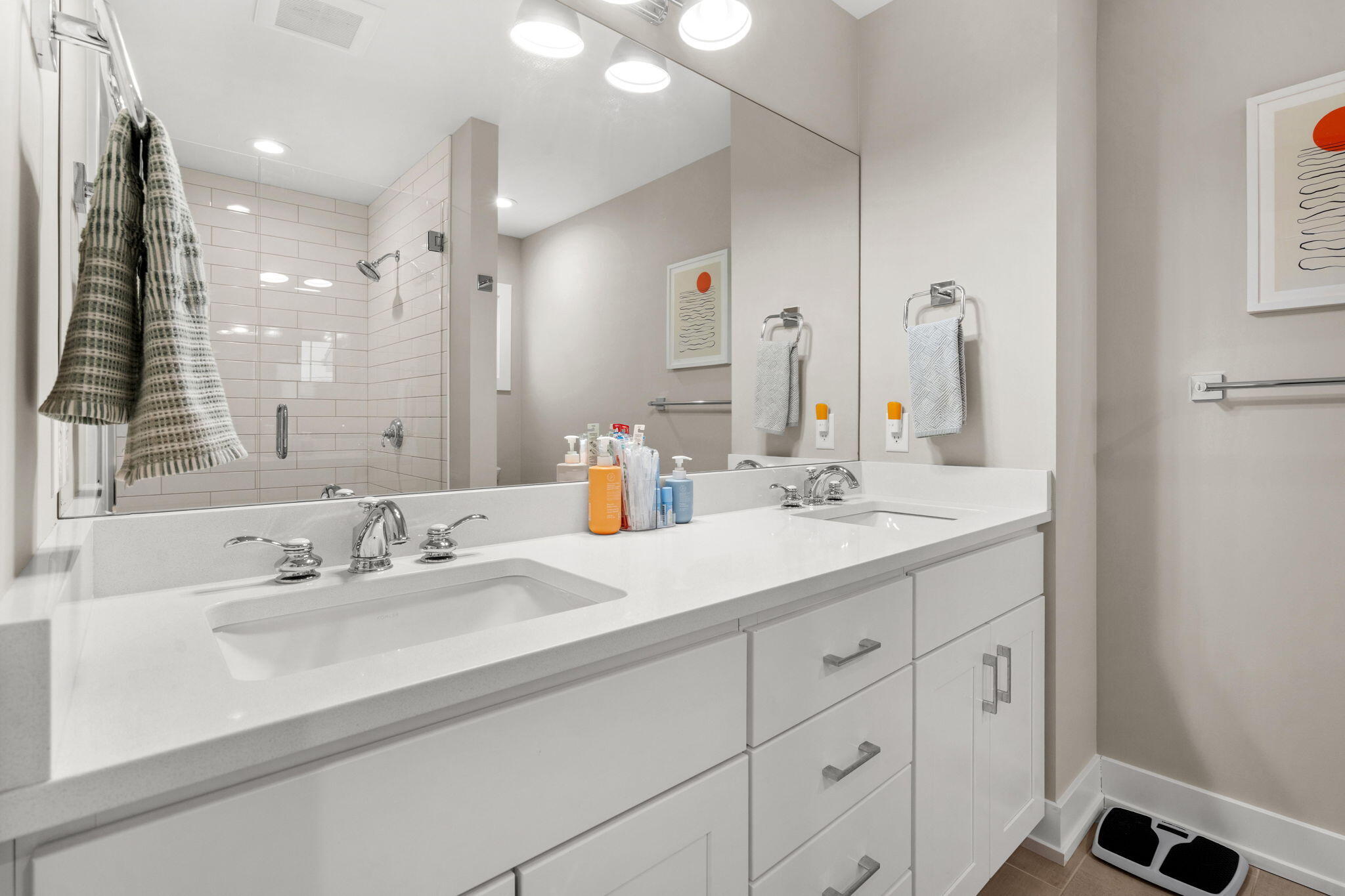 60 Swing Bridge Lane