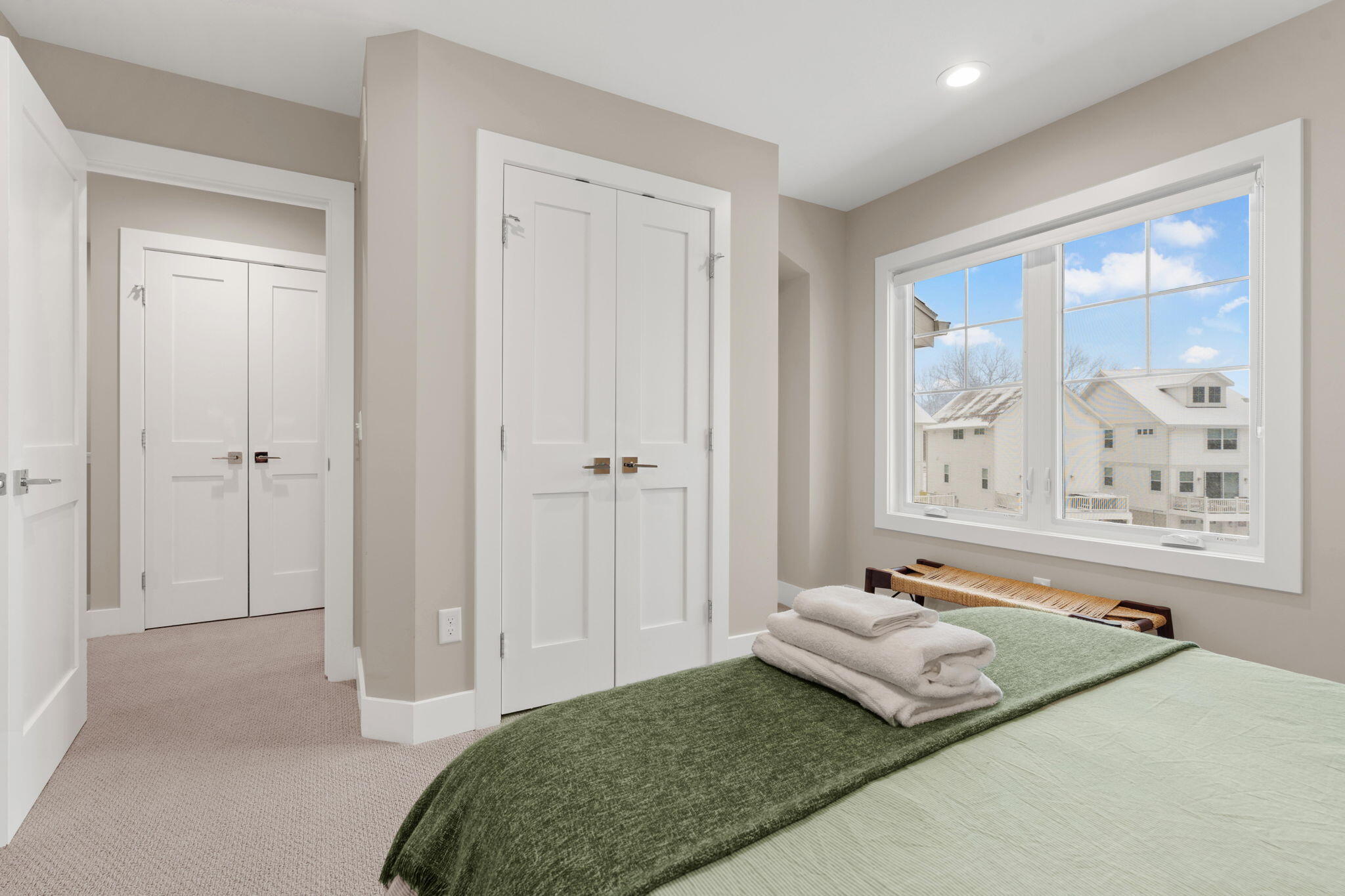 60 Swing Bridge Lane