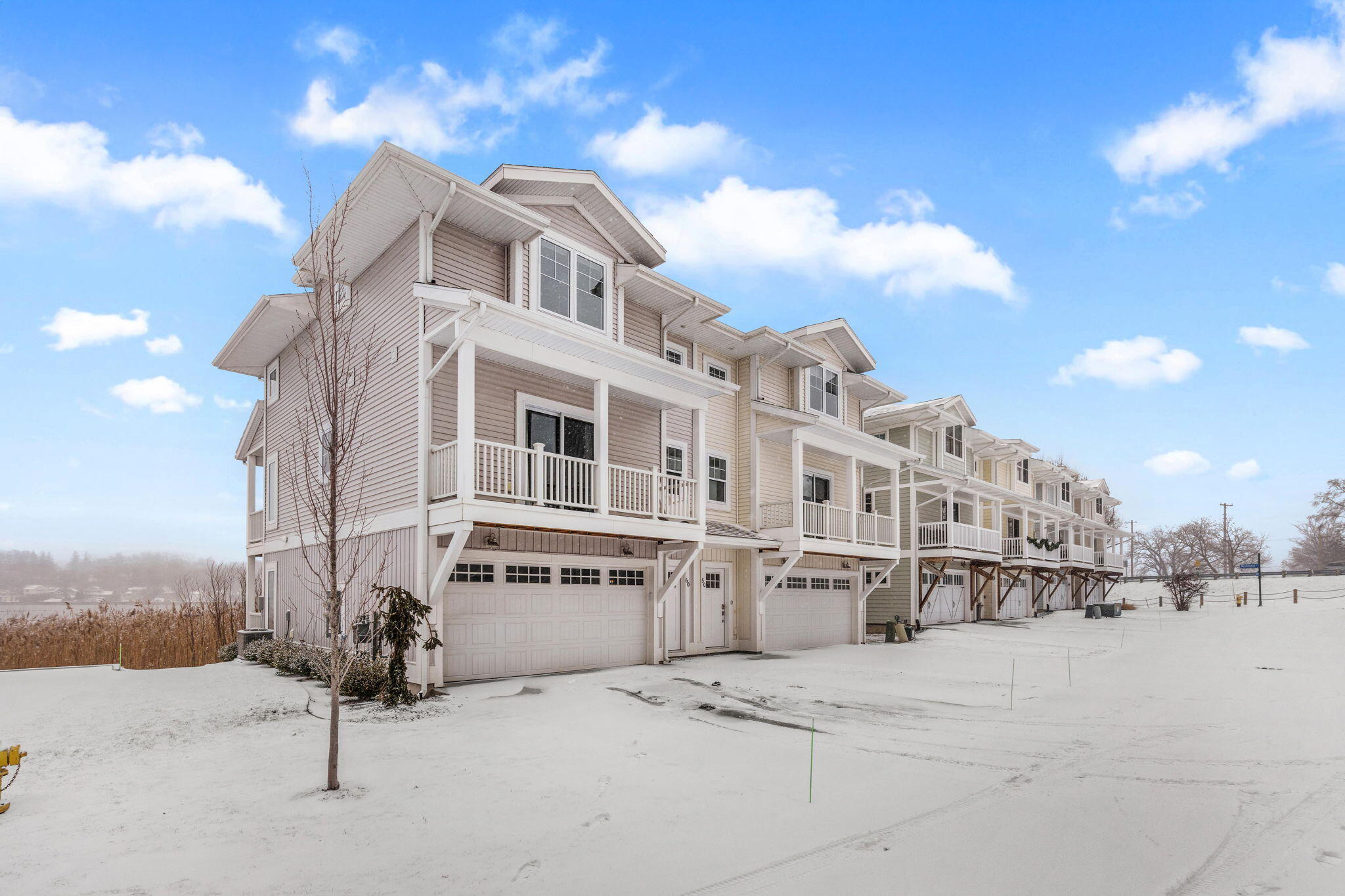 60 Swing Bridge Lane