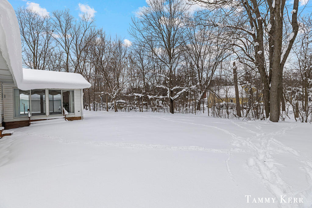 3665 Remembrance Road NW