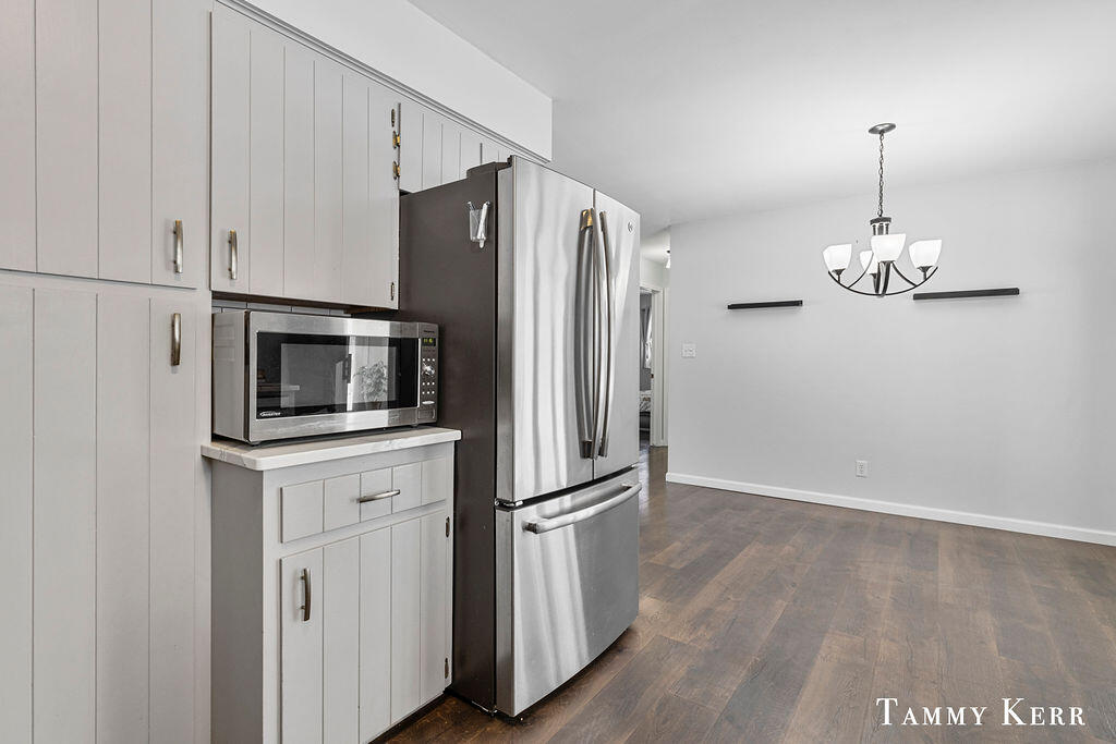 3665 Remembrance Road NW