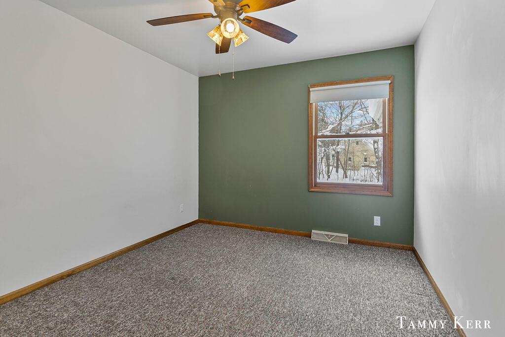 3665 Remembrance Road NW