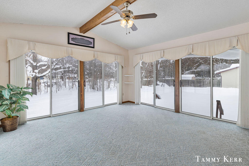 3665 Remembrance Road NW