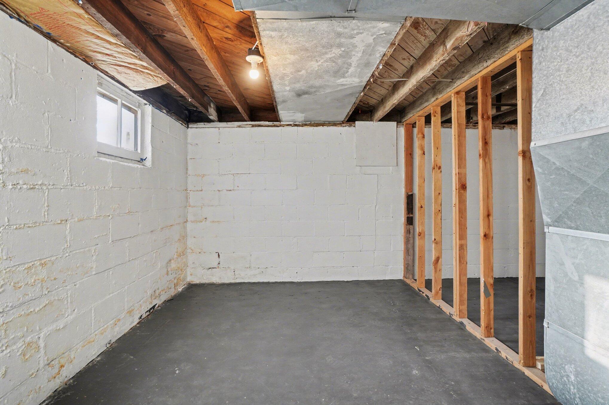 133 E 20th Street