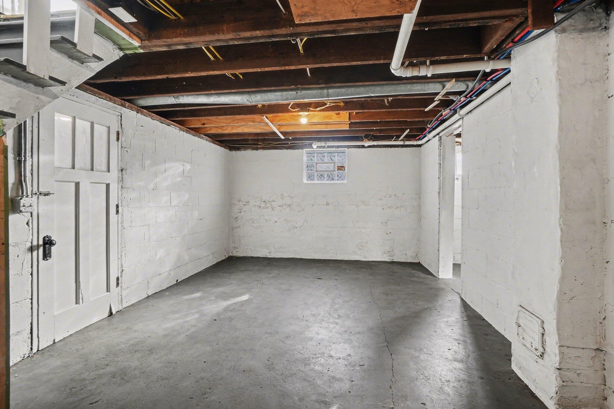 133 E 20th Street