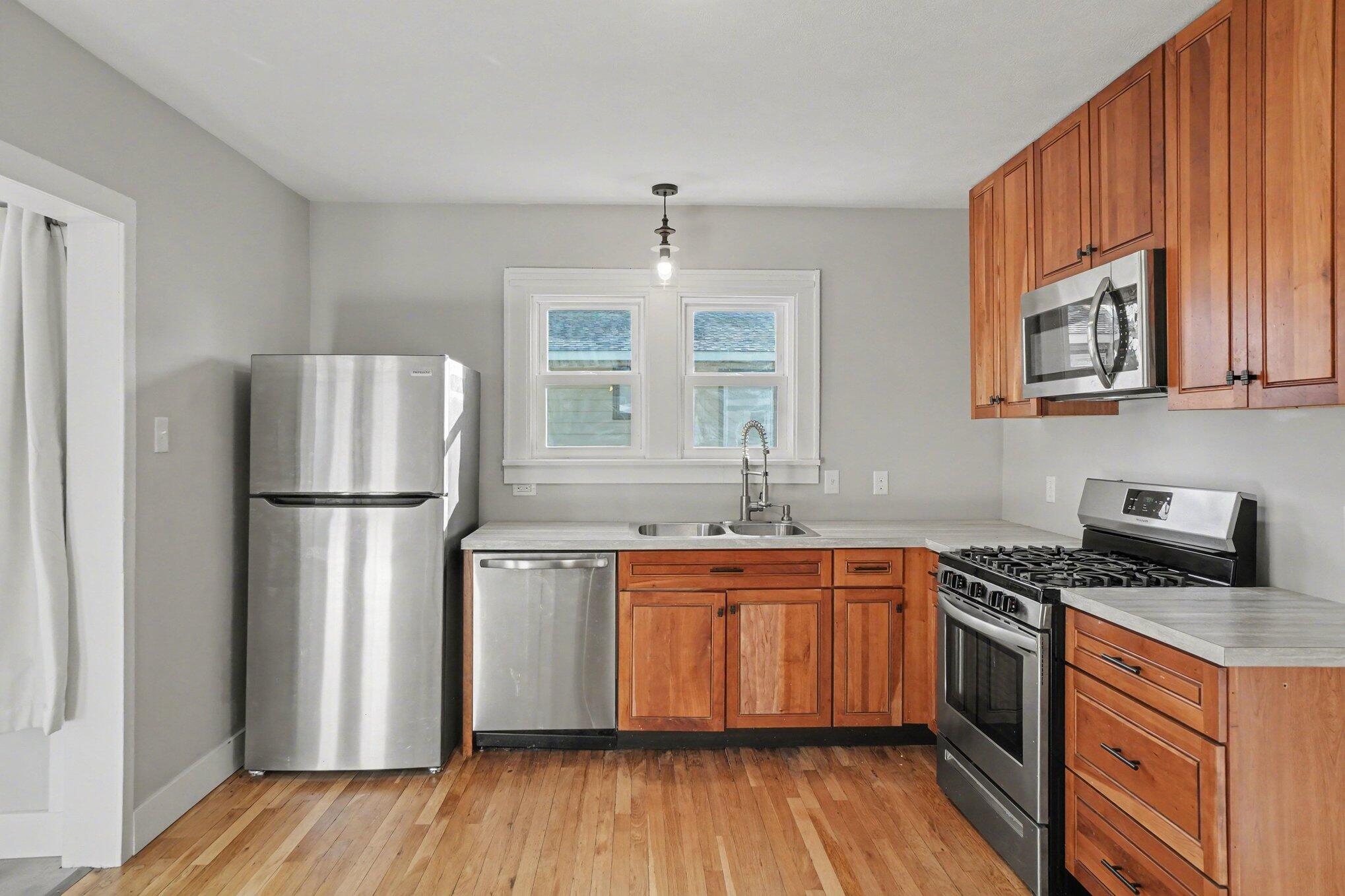 133 E 20th Street