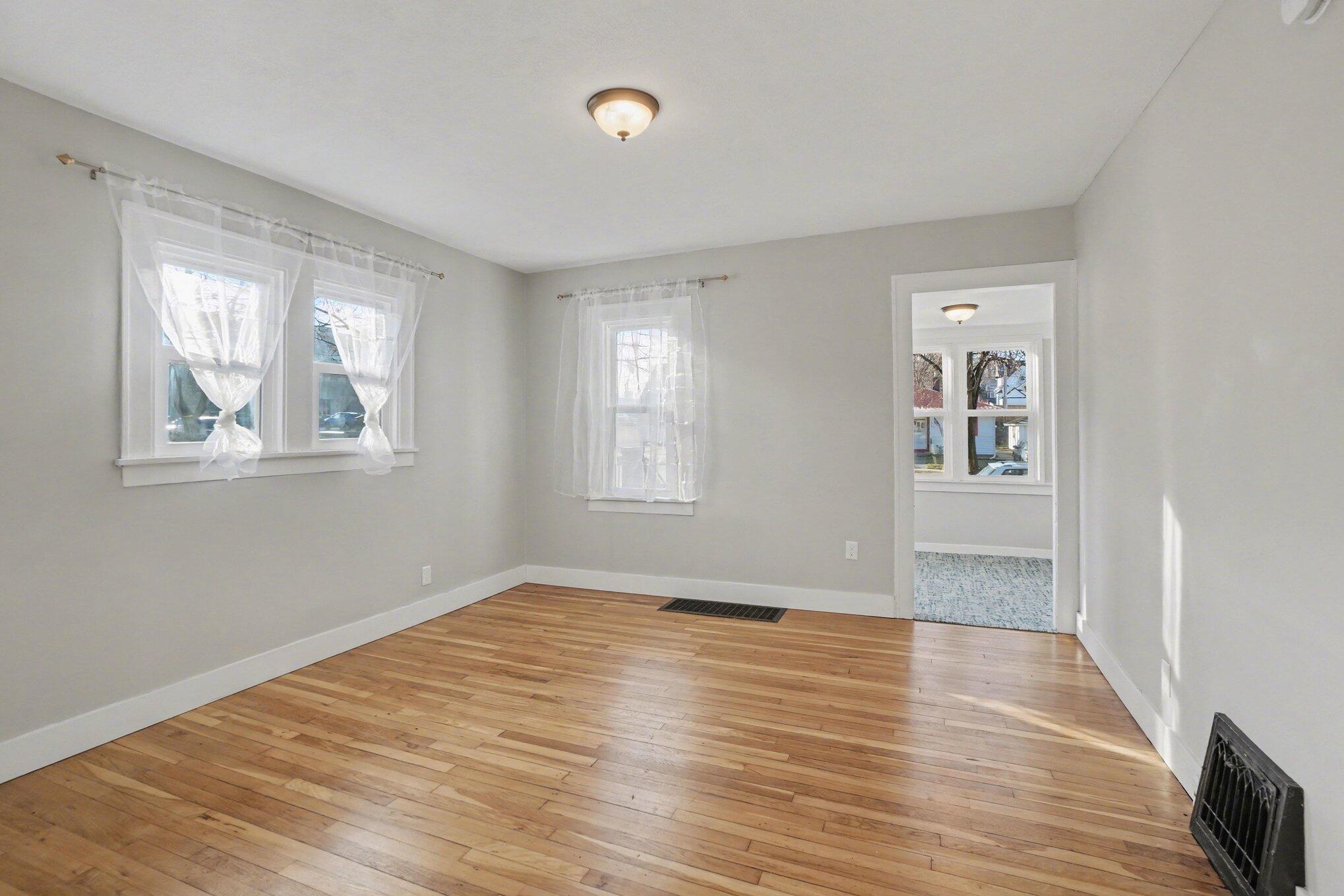 133 E 20th Street