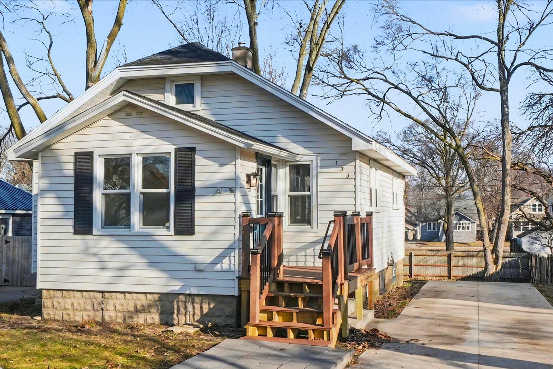 133 E 20th Street