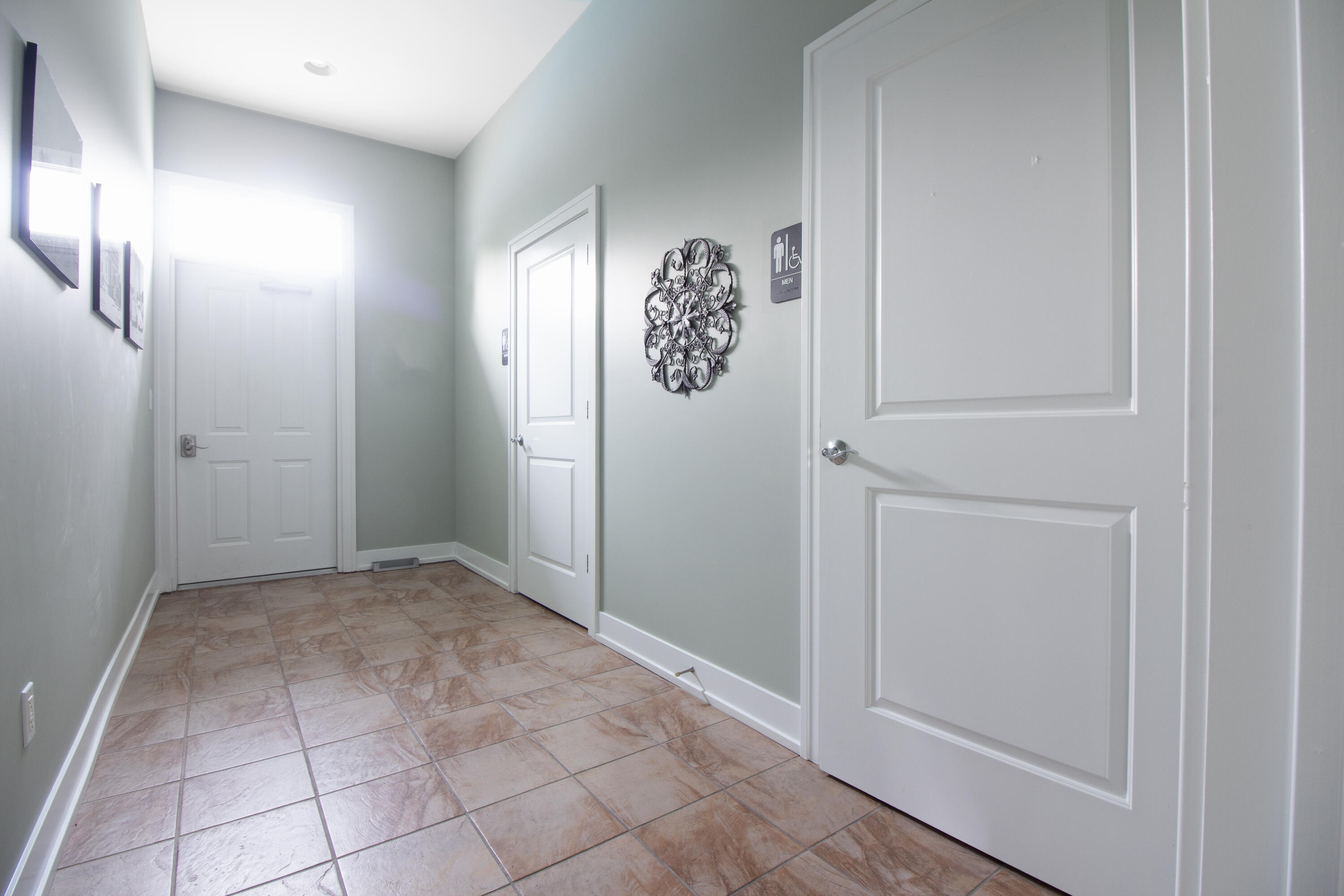160 Keewatin Way D