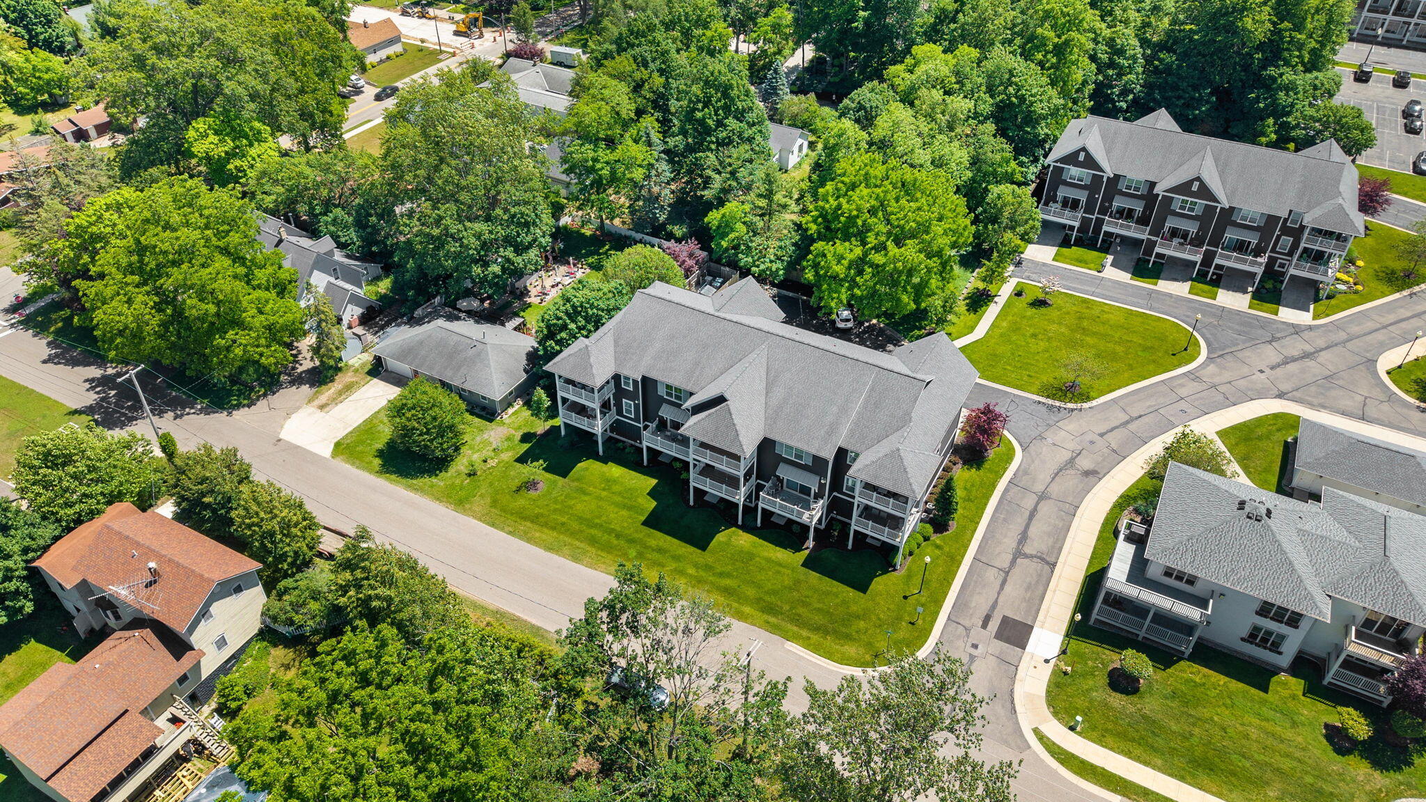160 Keewatin Way D