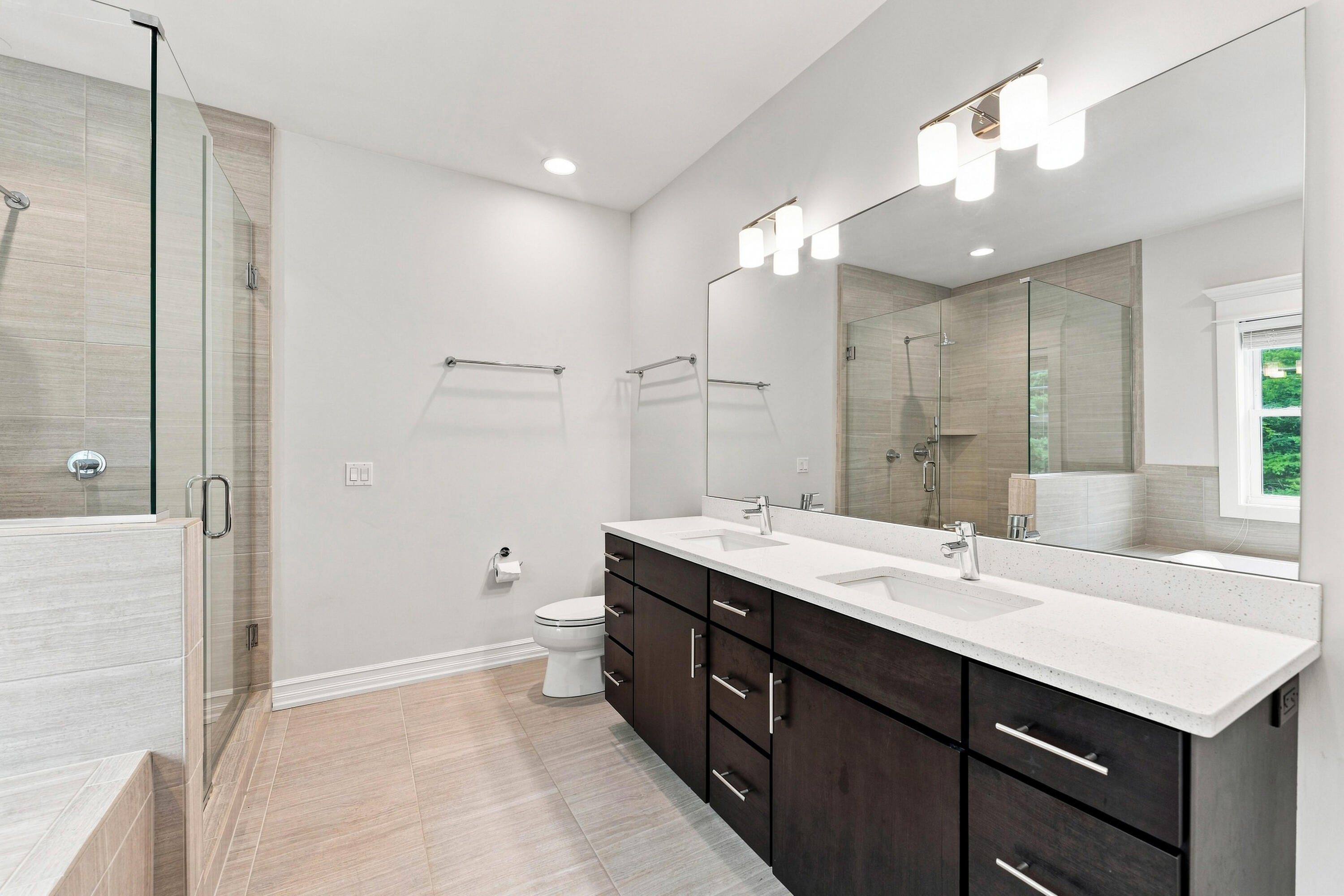 341 Parkside Lane