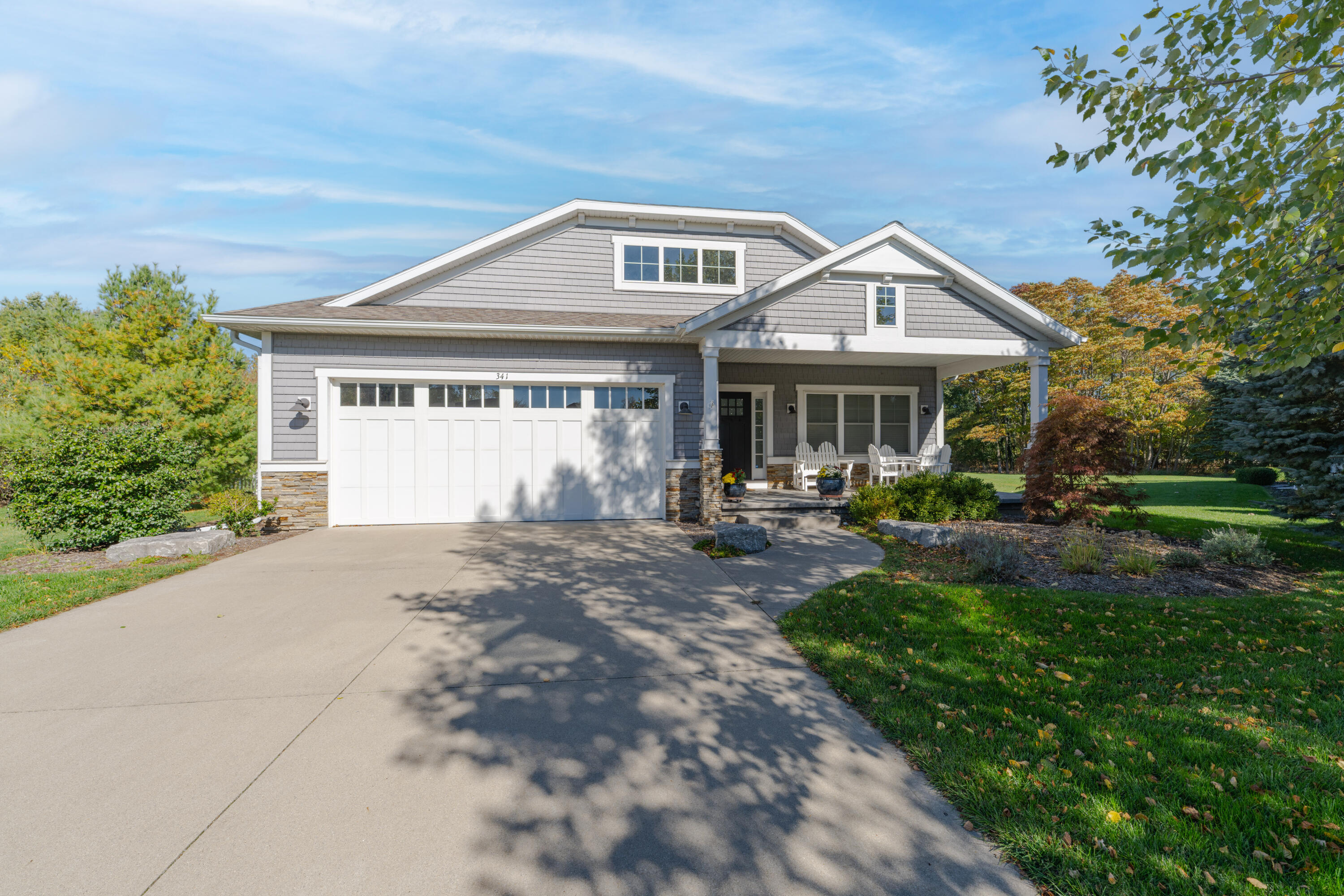 341 Parkside Lane