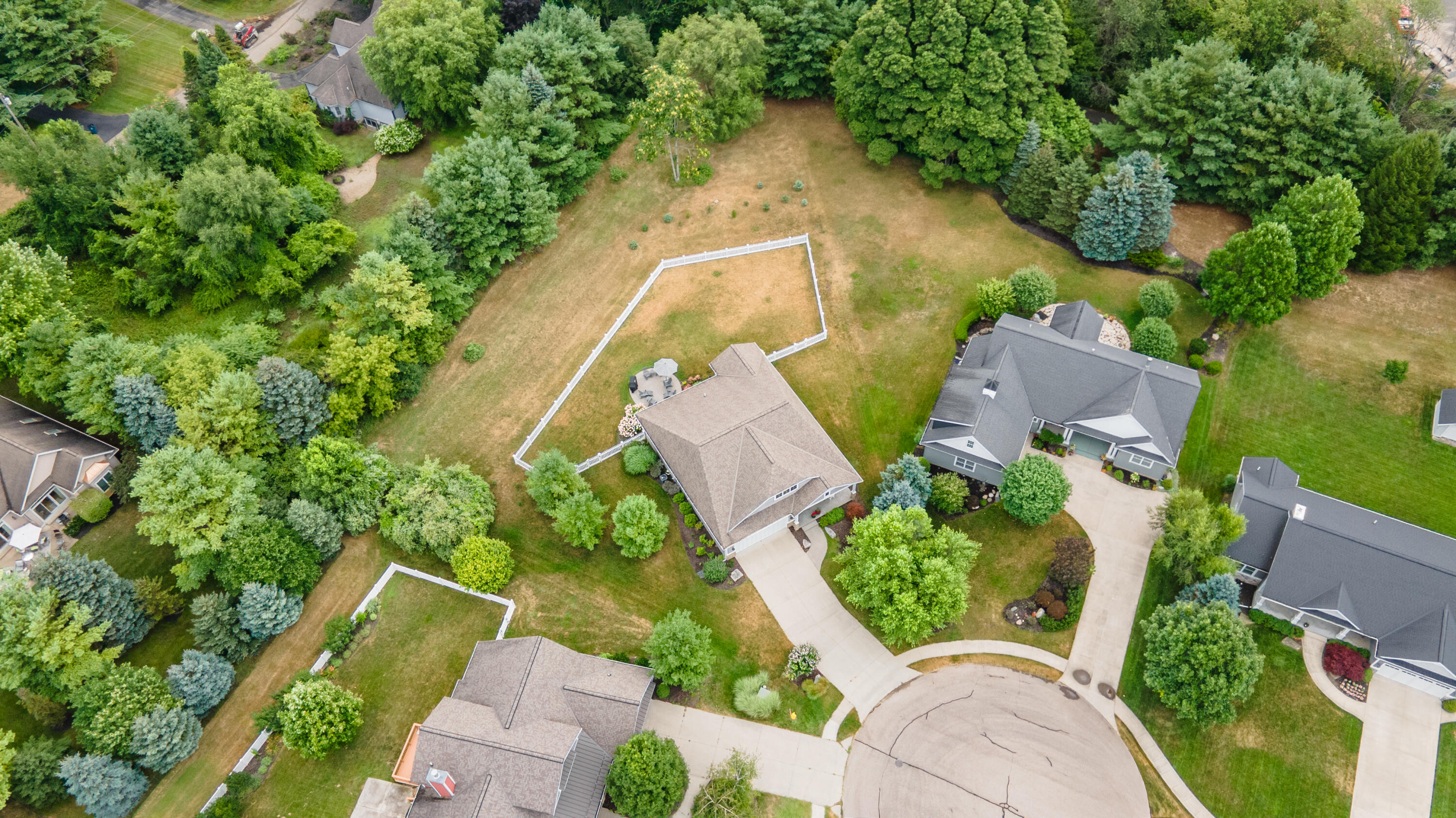341 Parkside Lane