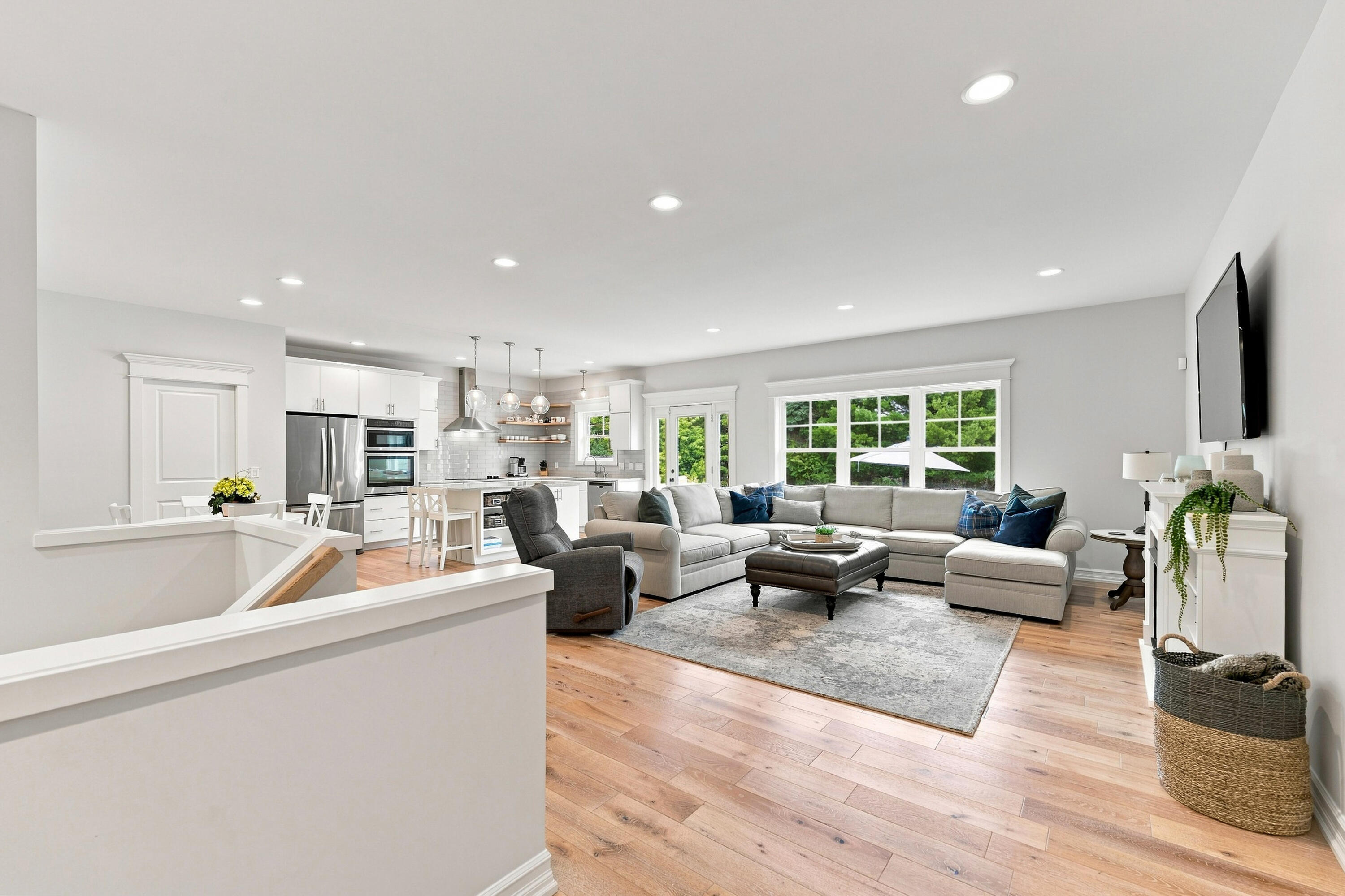 341 Parkside Lane