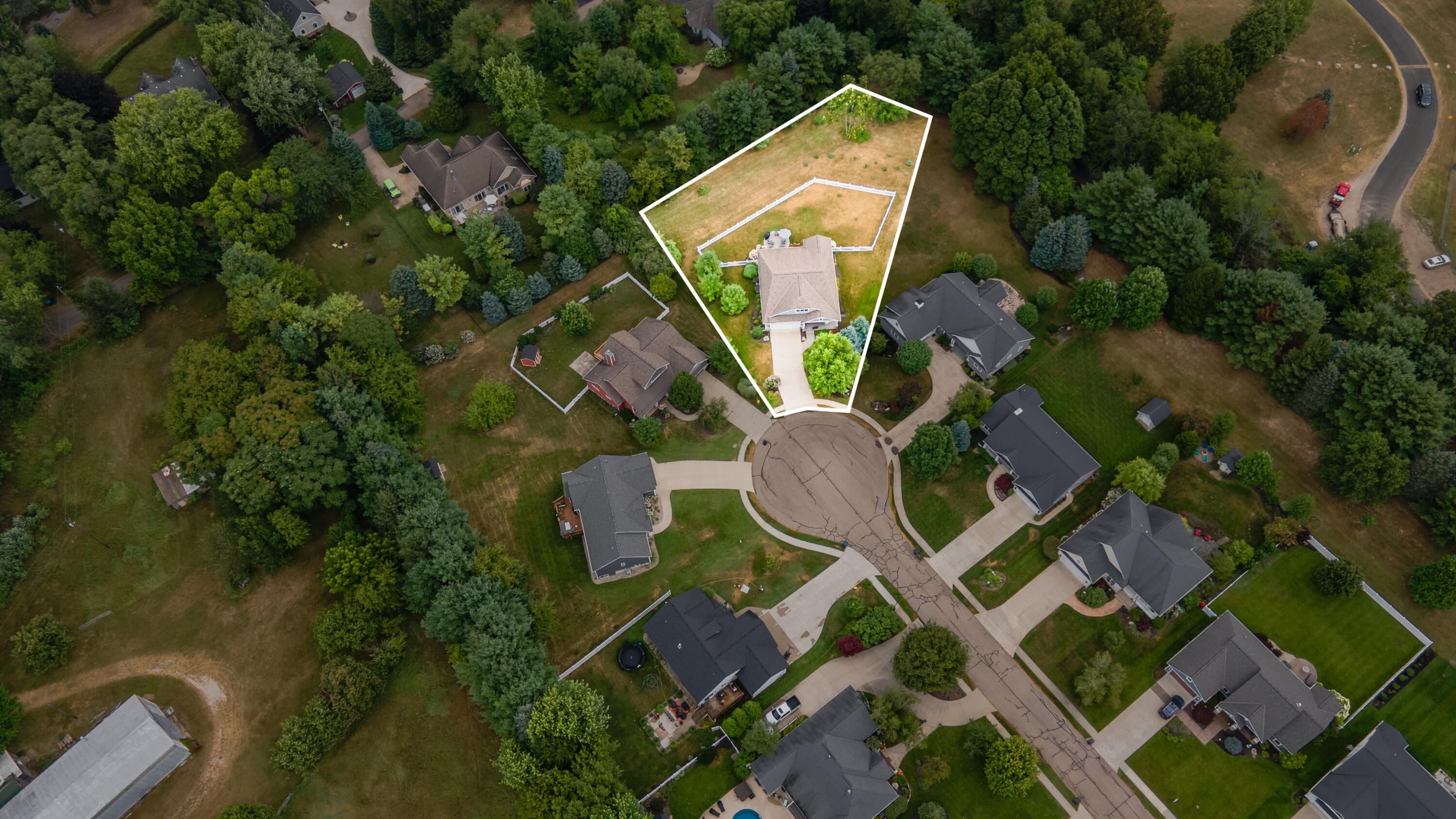 341 Parkside Lane