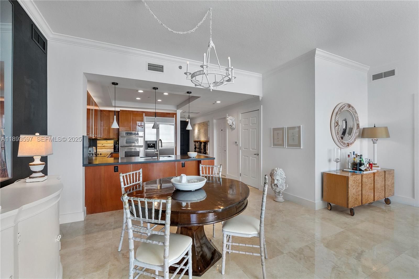1819 SE 17th Street 1606