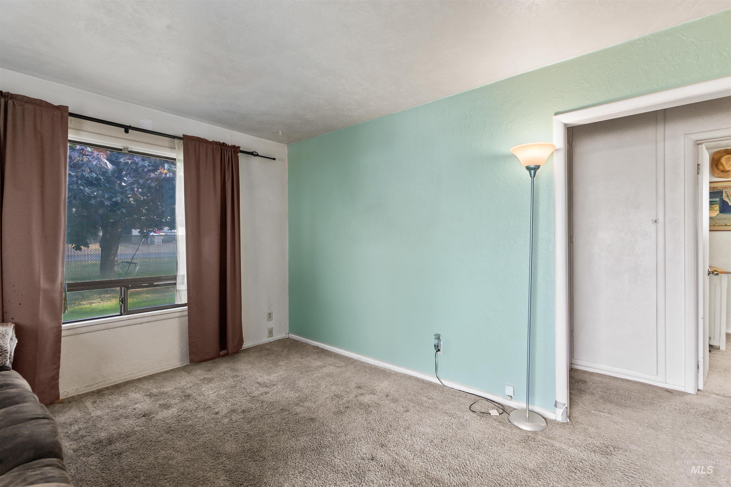 3140 10th Street