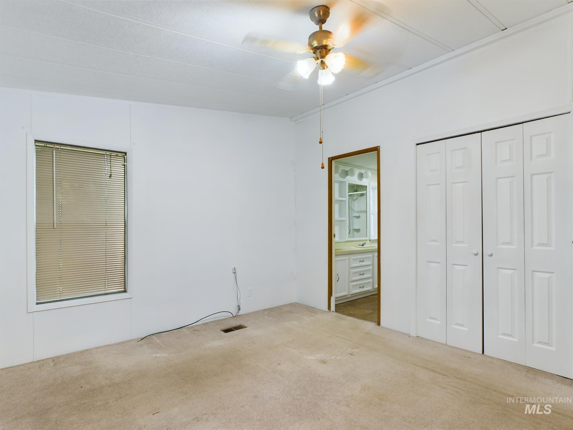 204 S Garden Court