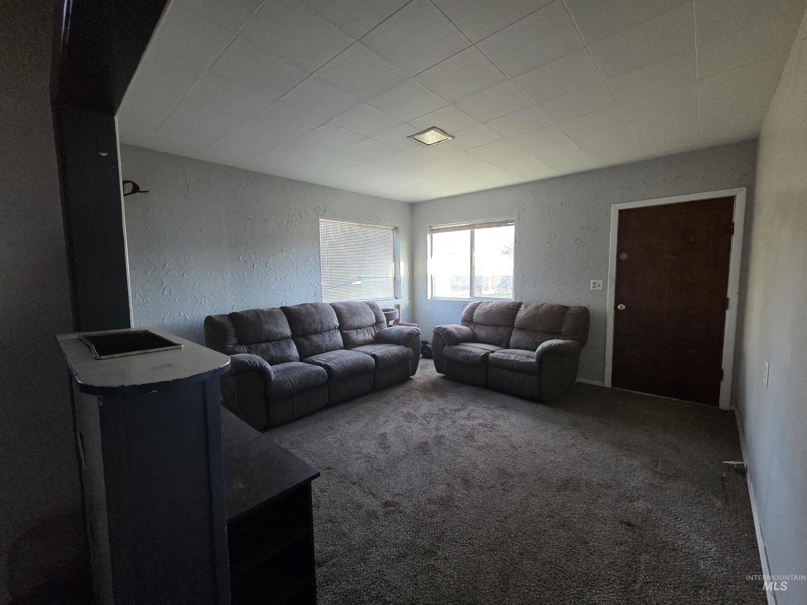 1417 19th Ave