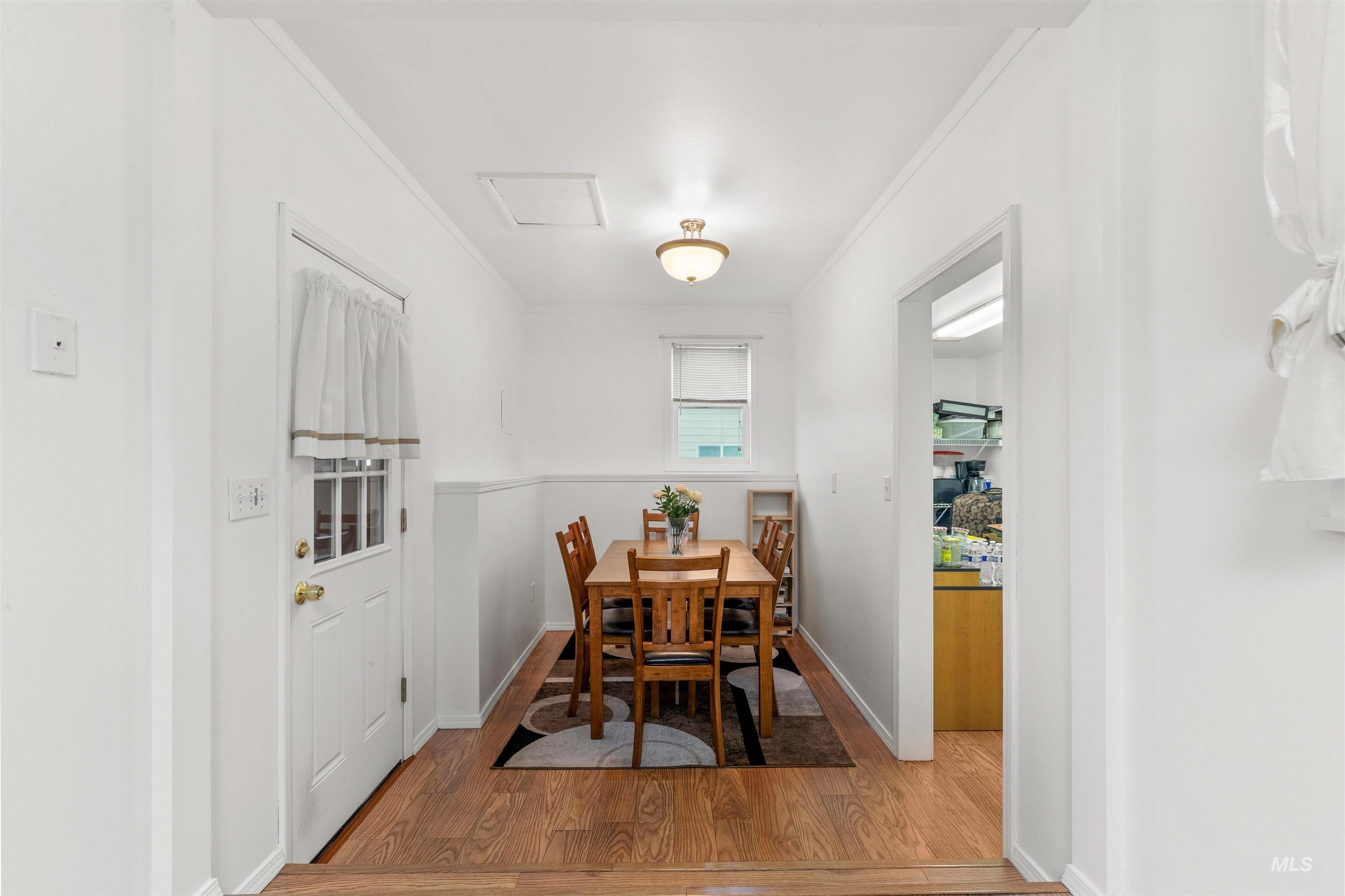 811 Preston Ave