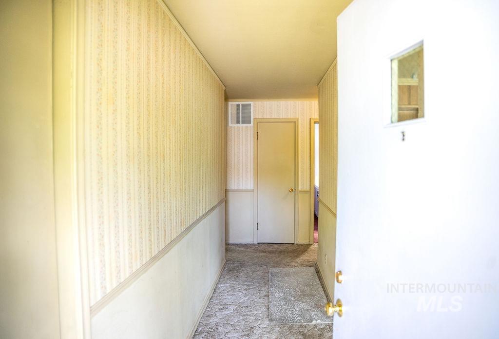 1114 12th Ave
