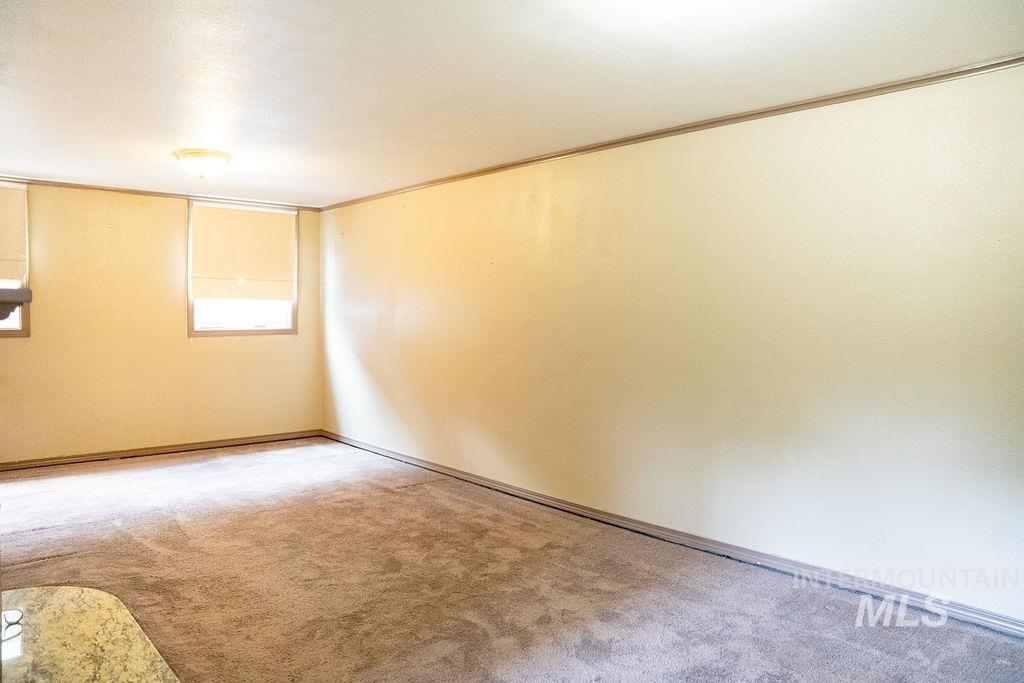 1114 12th Ave