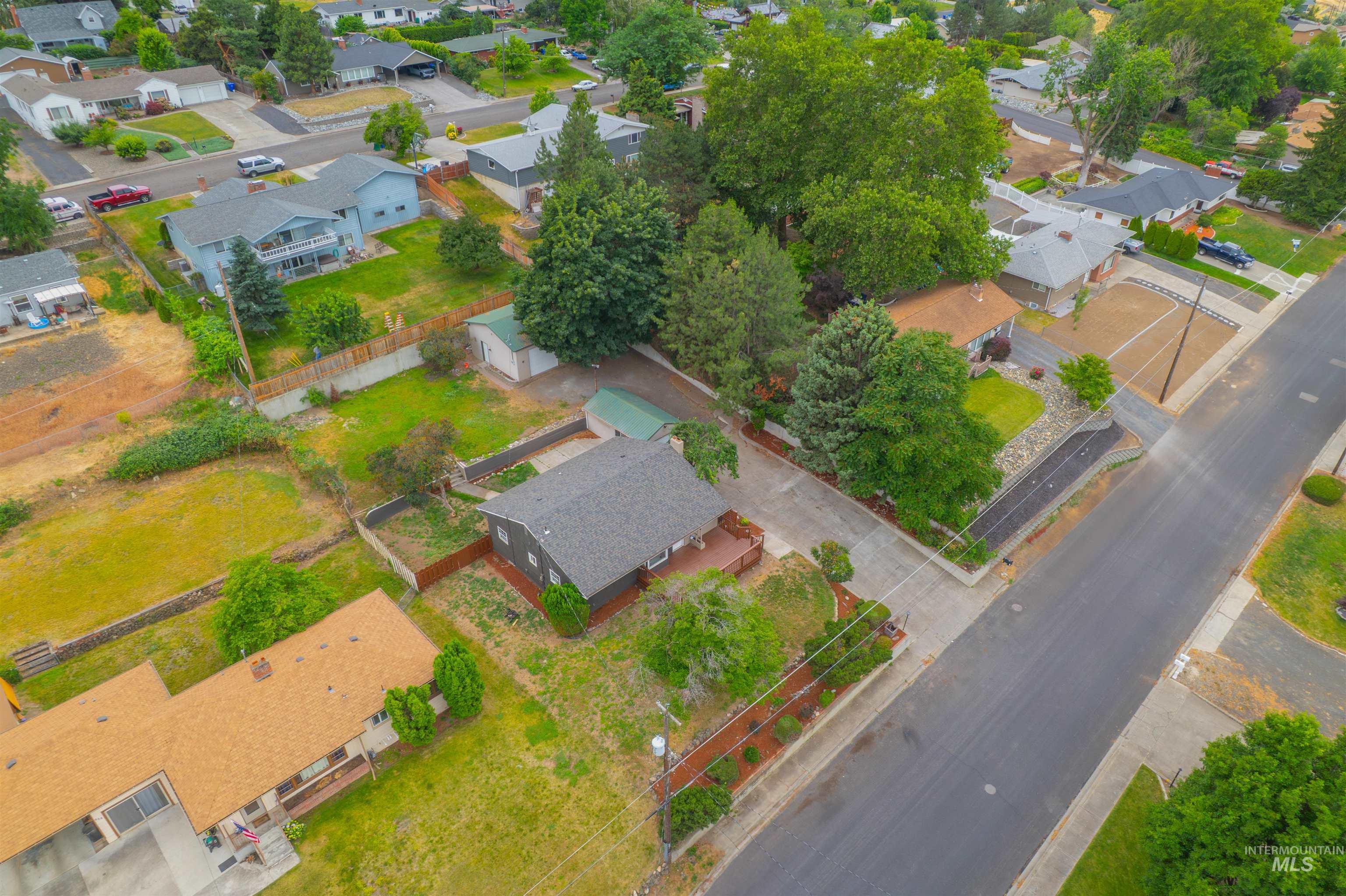 630 18th Ave