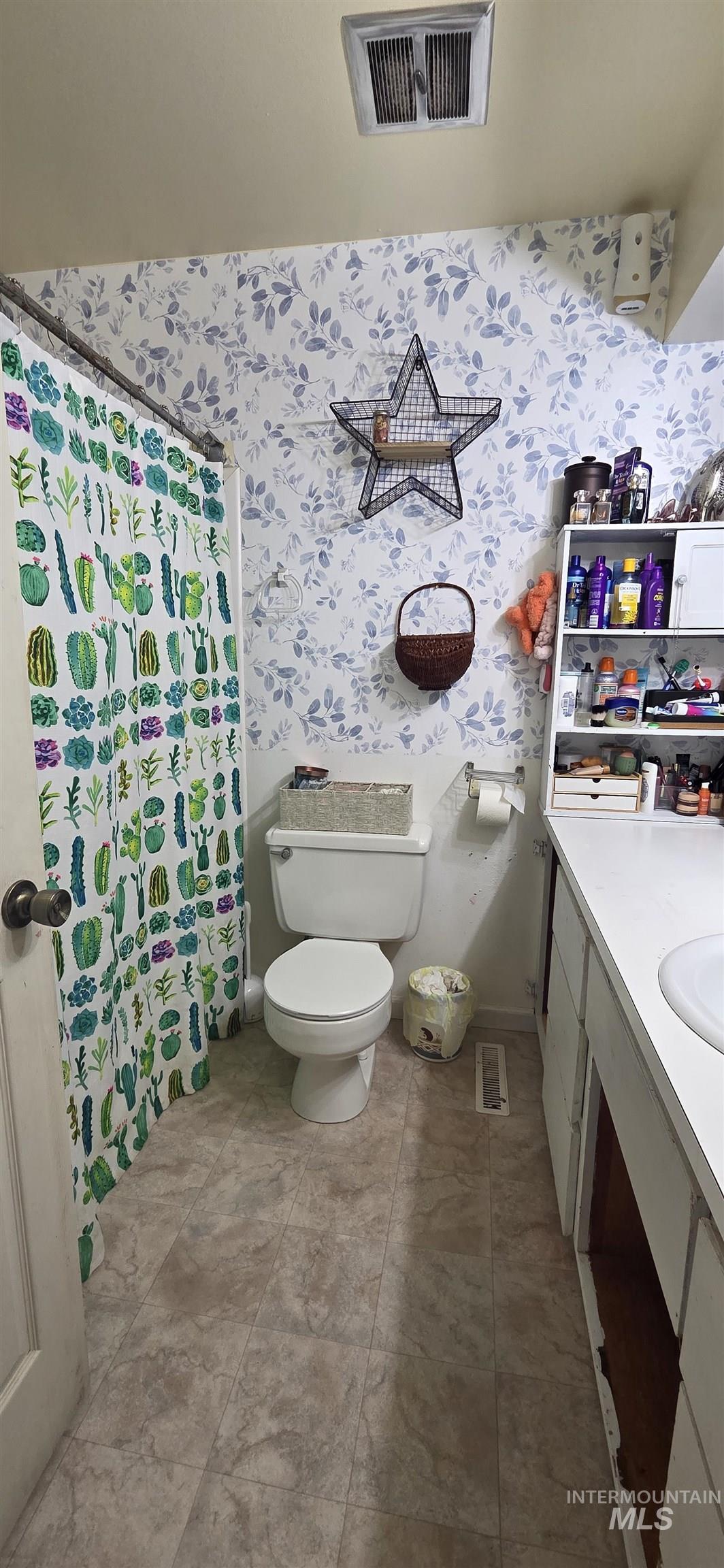 1108 Marvin Lane