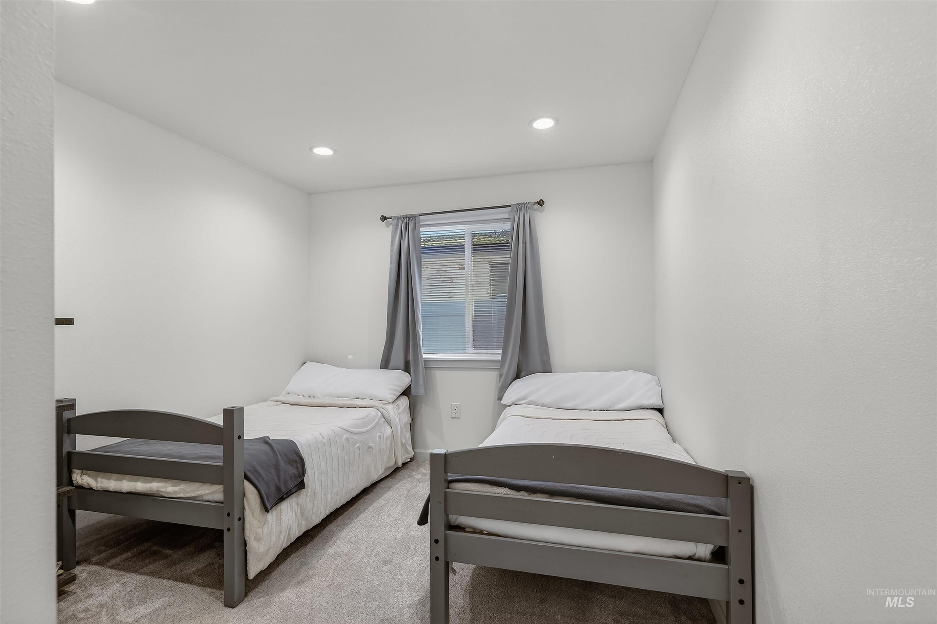 1128 Bryden Ave.