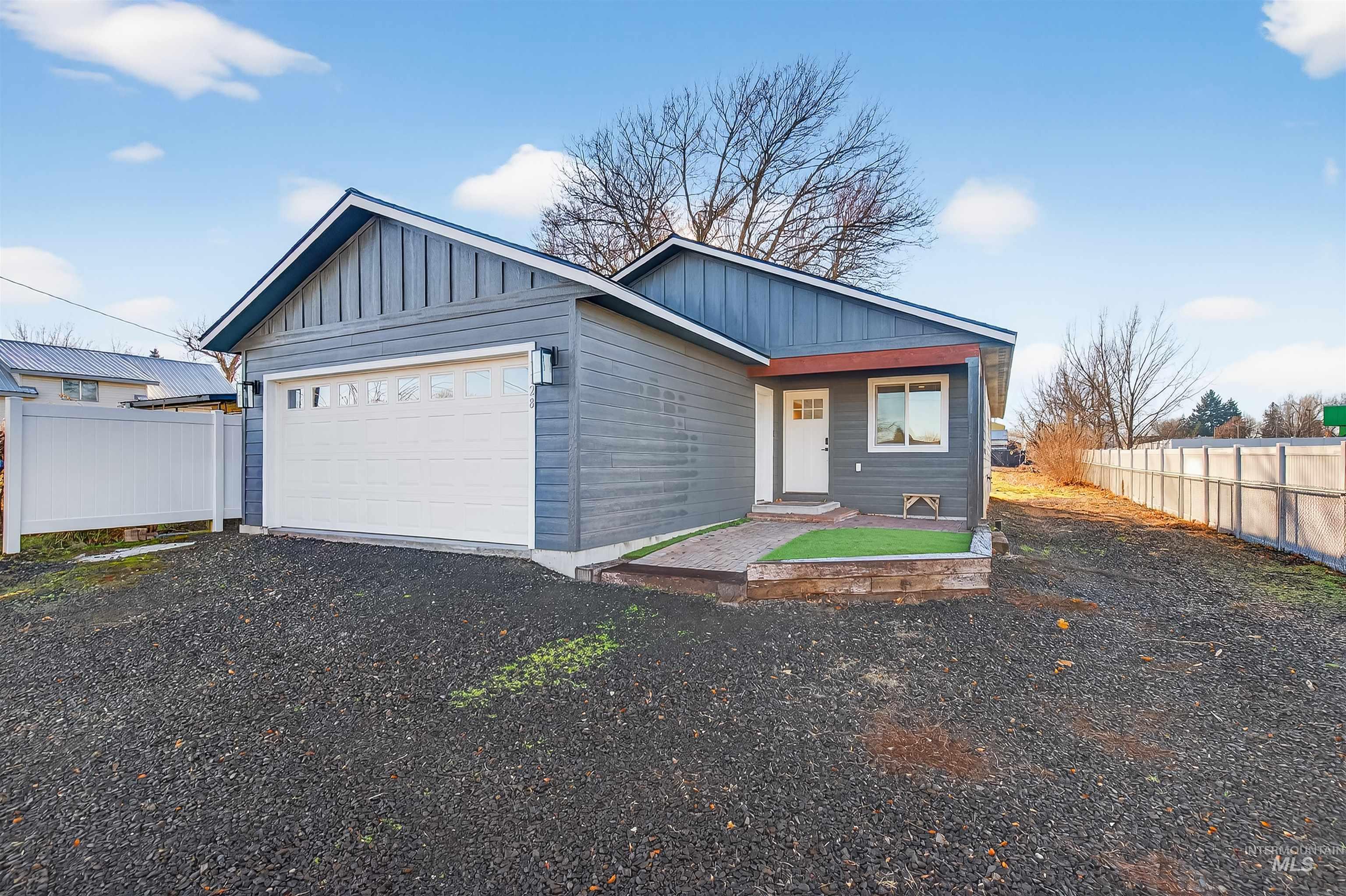 1128 Bryden Ave.