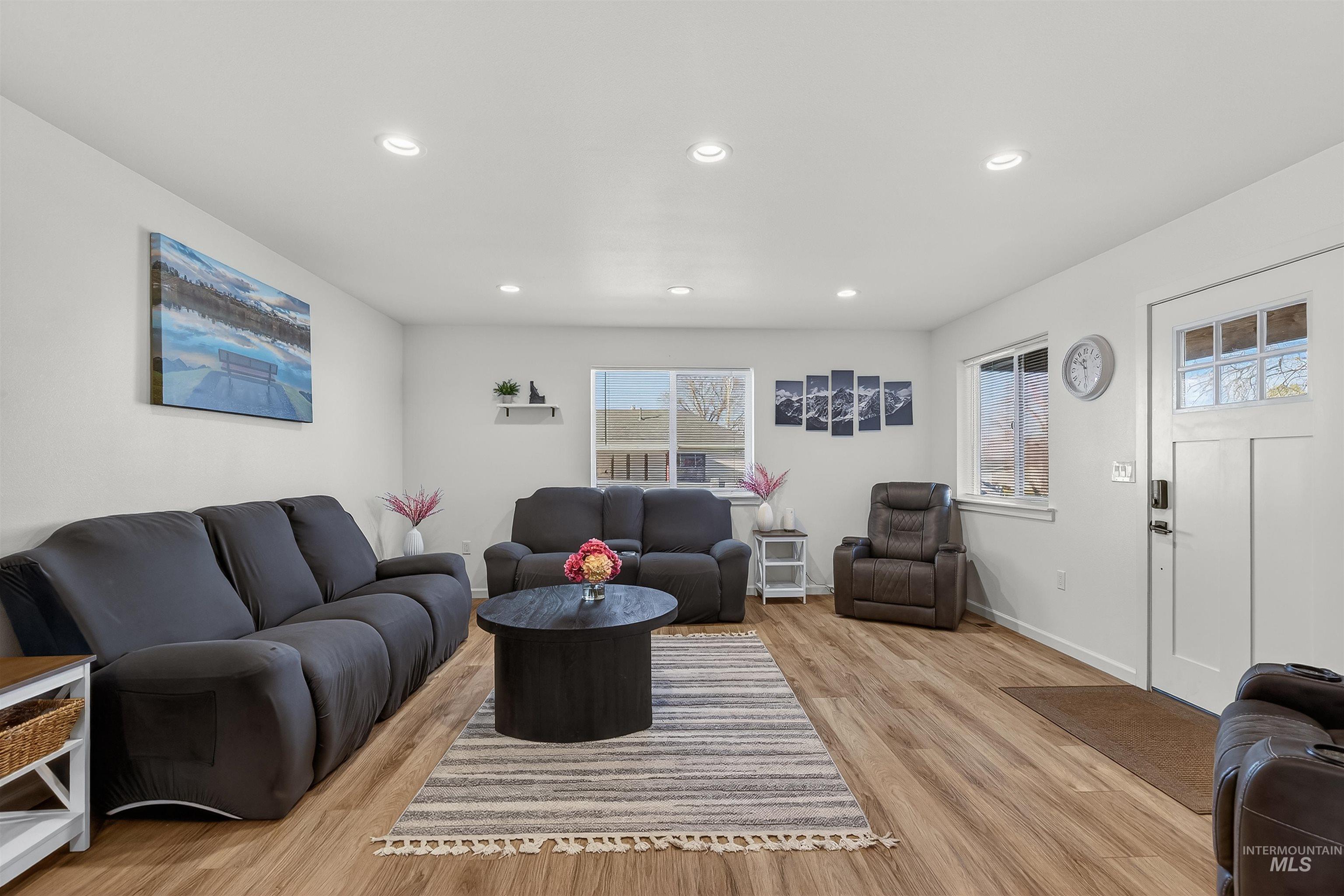 1128 Bryden Ave.