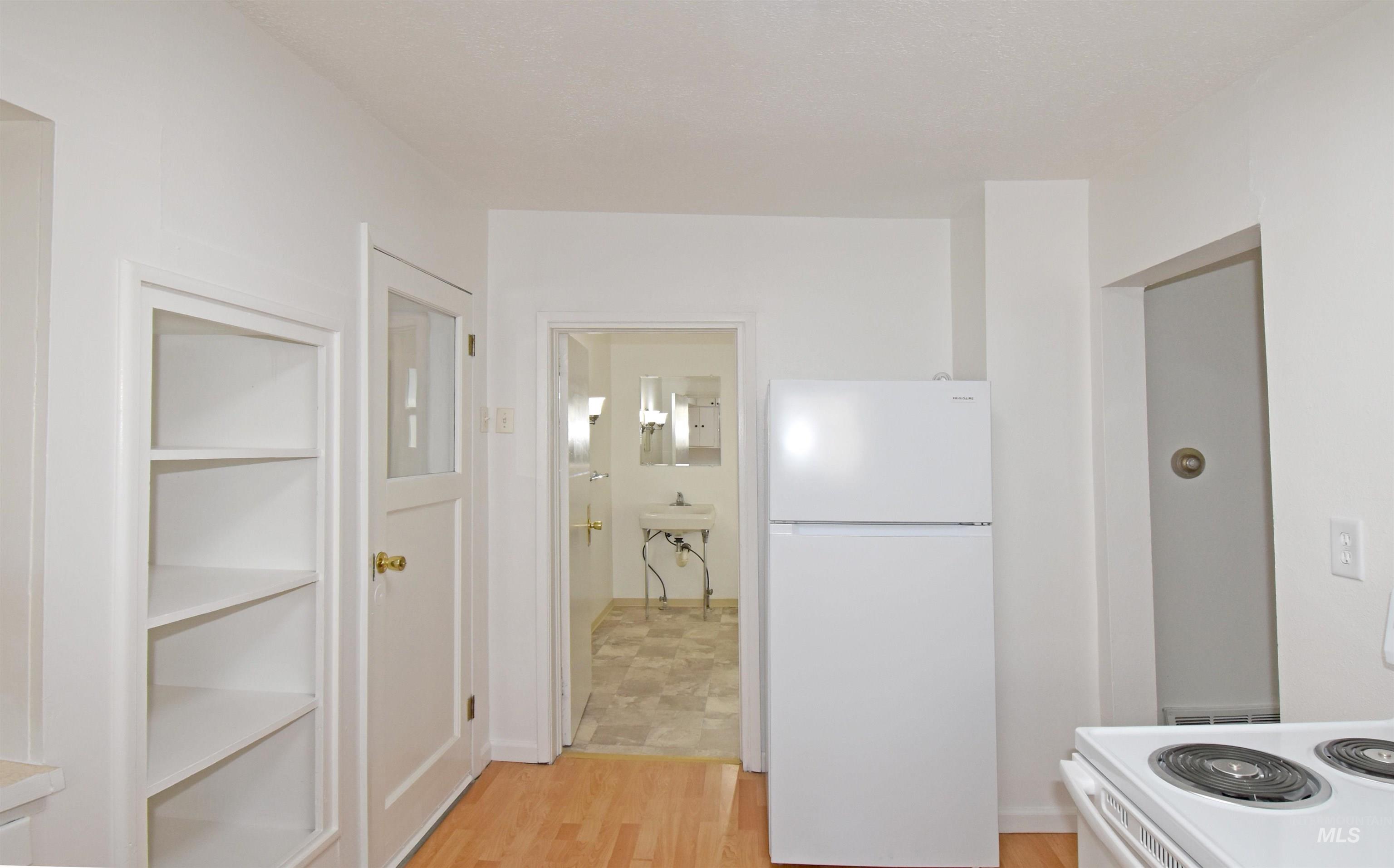 933 9th Street