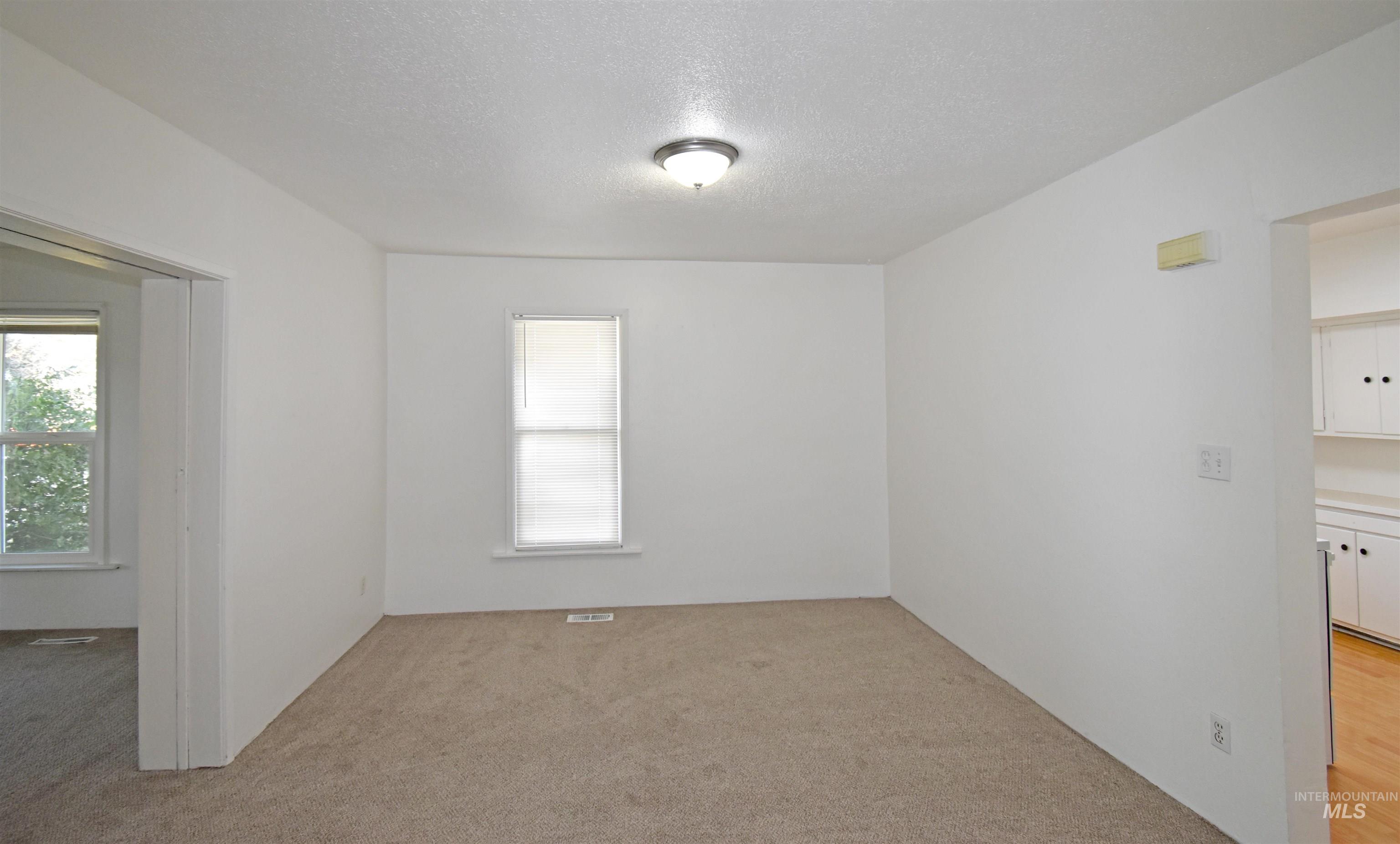 933 9th Street
