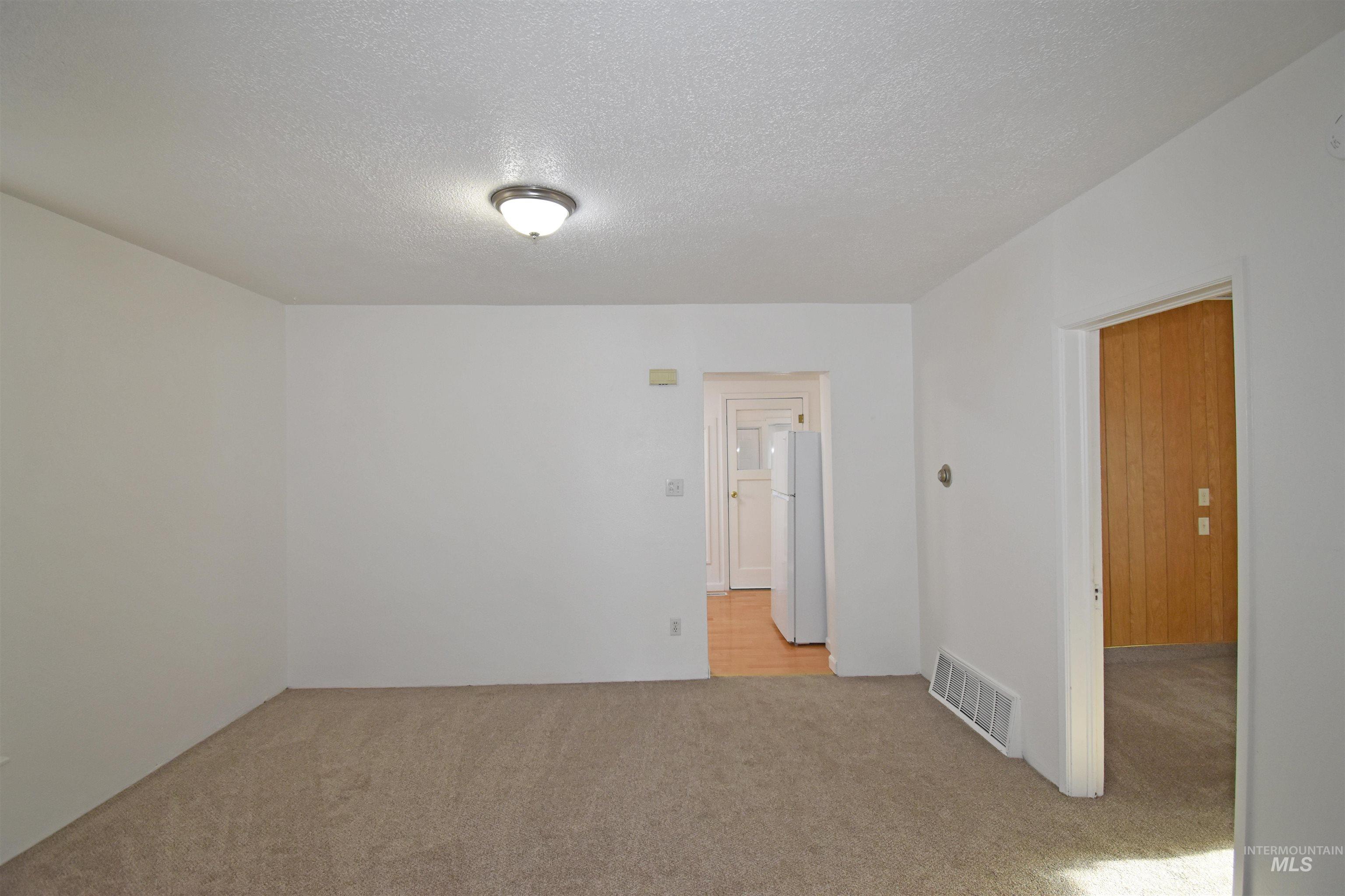 933 9th Street